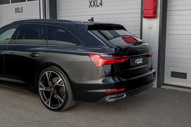 Audi A6 Avant view 14