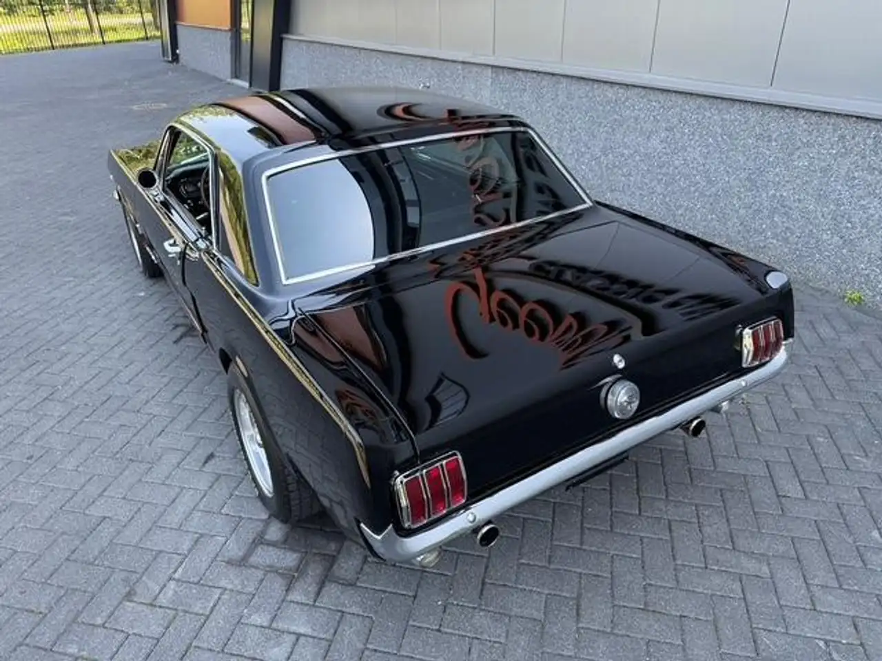 Ford Mustang Coupe, foto 6