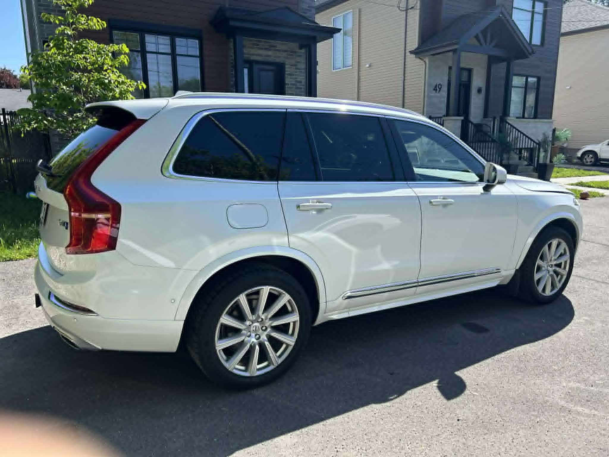 2018 Volvo XC90 Inscription alt 3