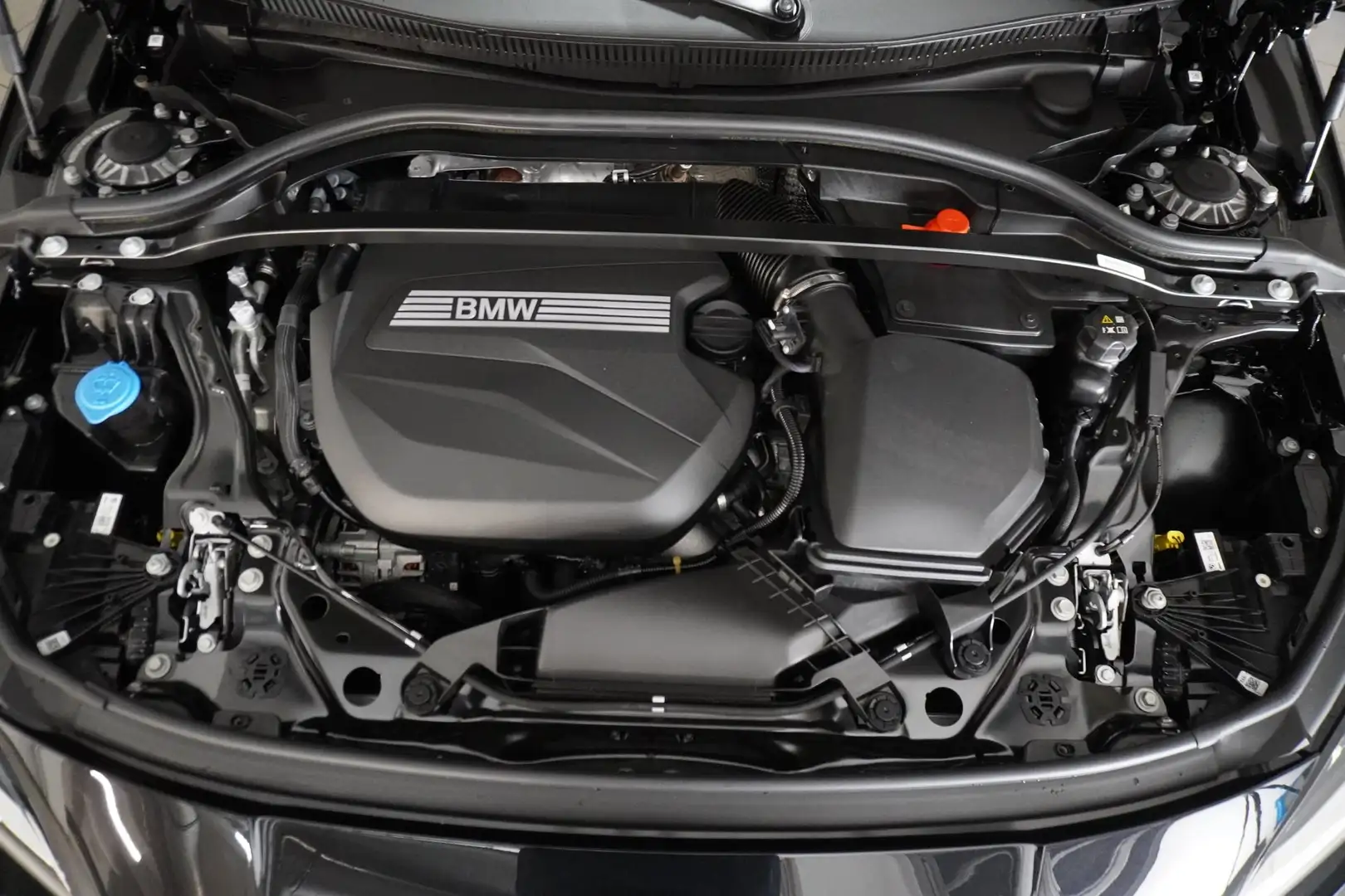 BMW 118 d Schwarz - 2