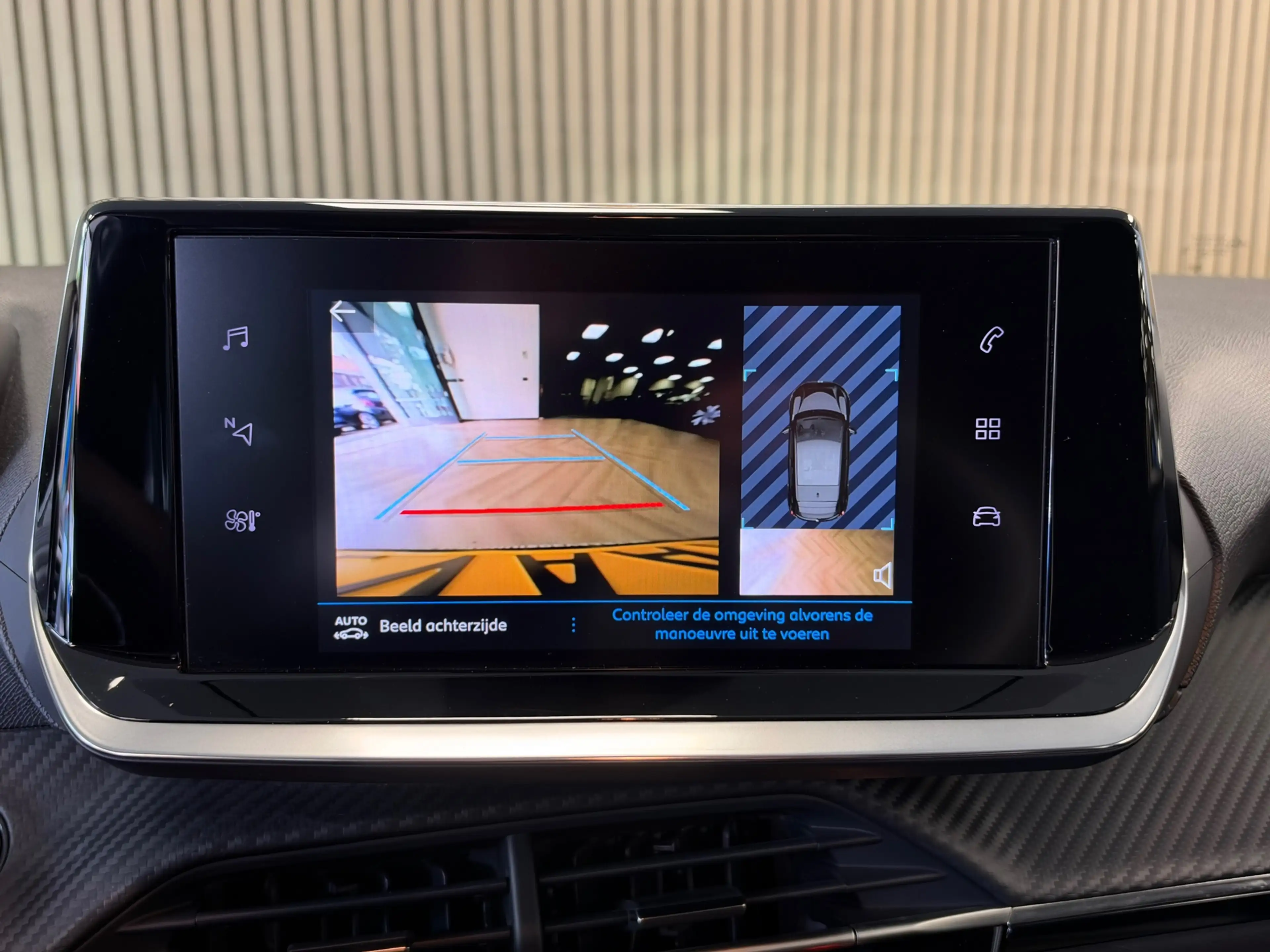 Peugeot 208 1.2 PureTech Allure Pack LED CLIMAT CRUISE CONTROL — photo 44