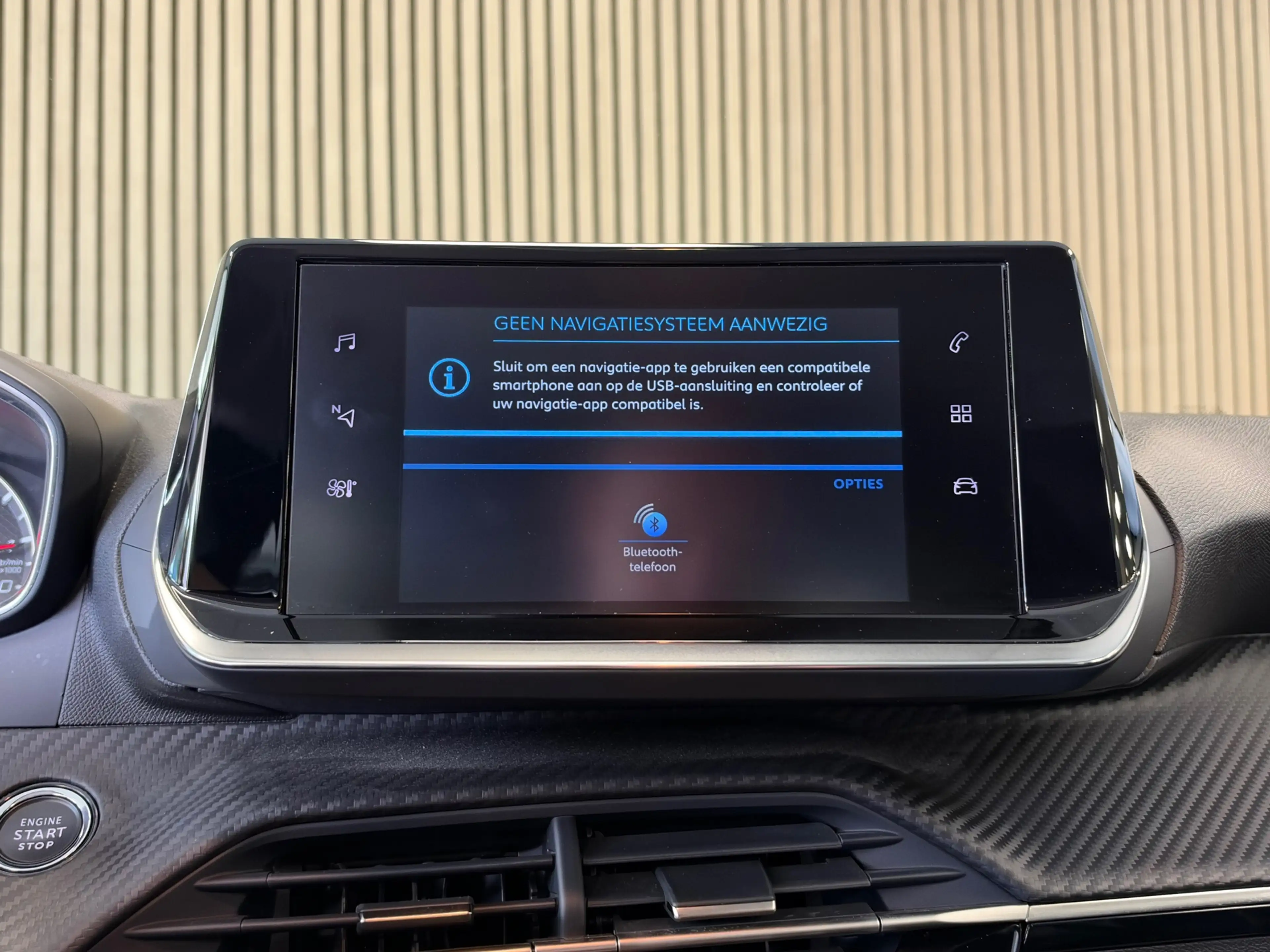 Peugeot 208 1.2 PureTech Allure Pack LED CLIMAT CRUISE CONTROL — photo 33