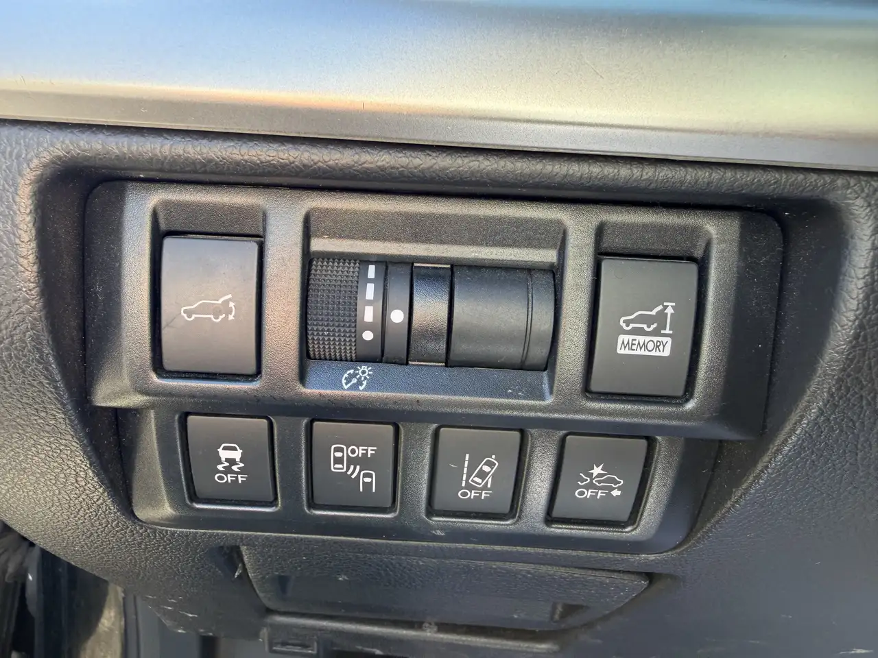 Subaru OUTBACK photo Subaru OUTBACK