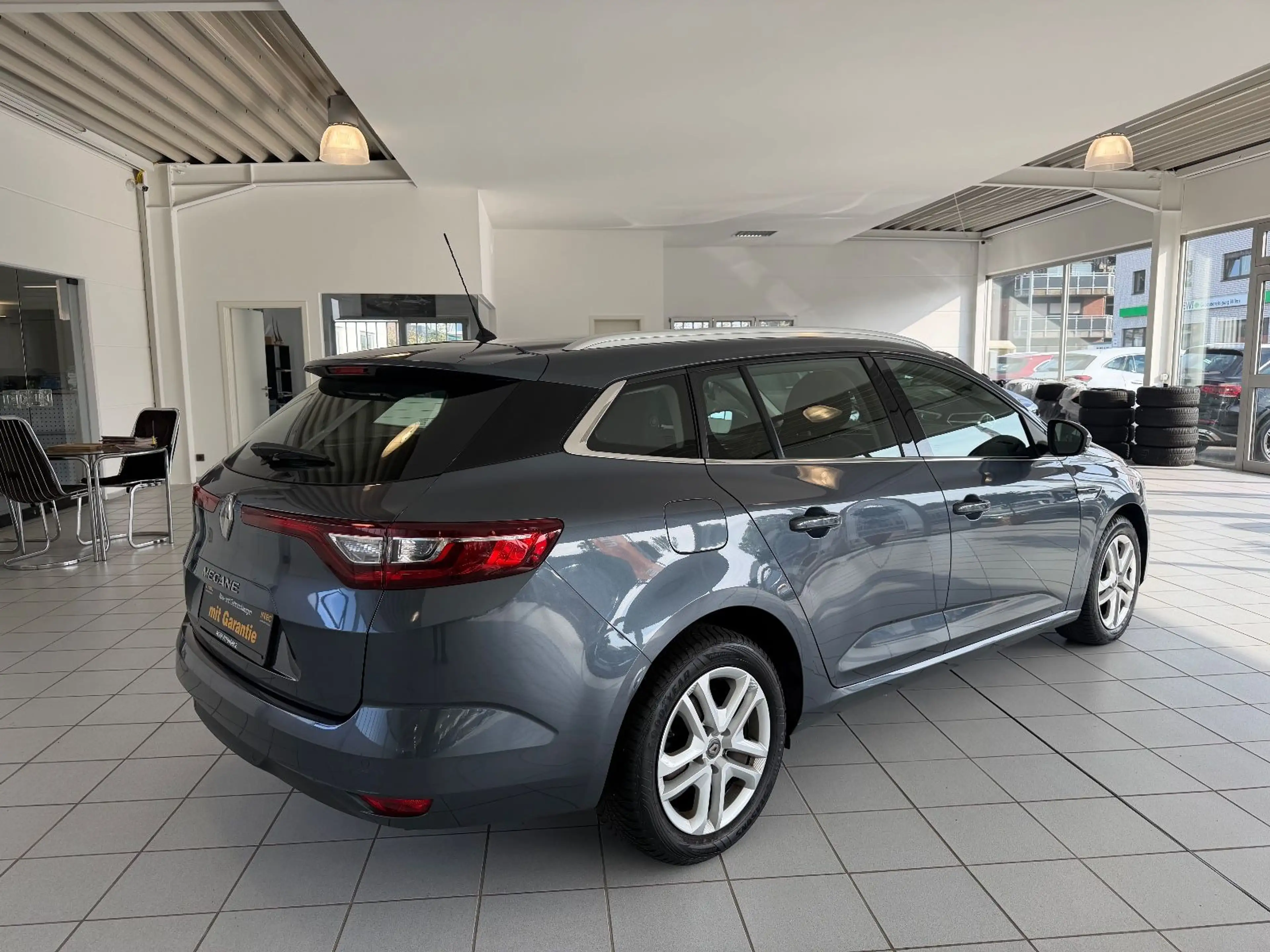 Renault Megane IV Grandtour Business Edition*1Hand*Navi* — photo 5