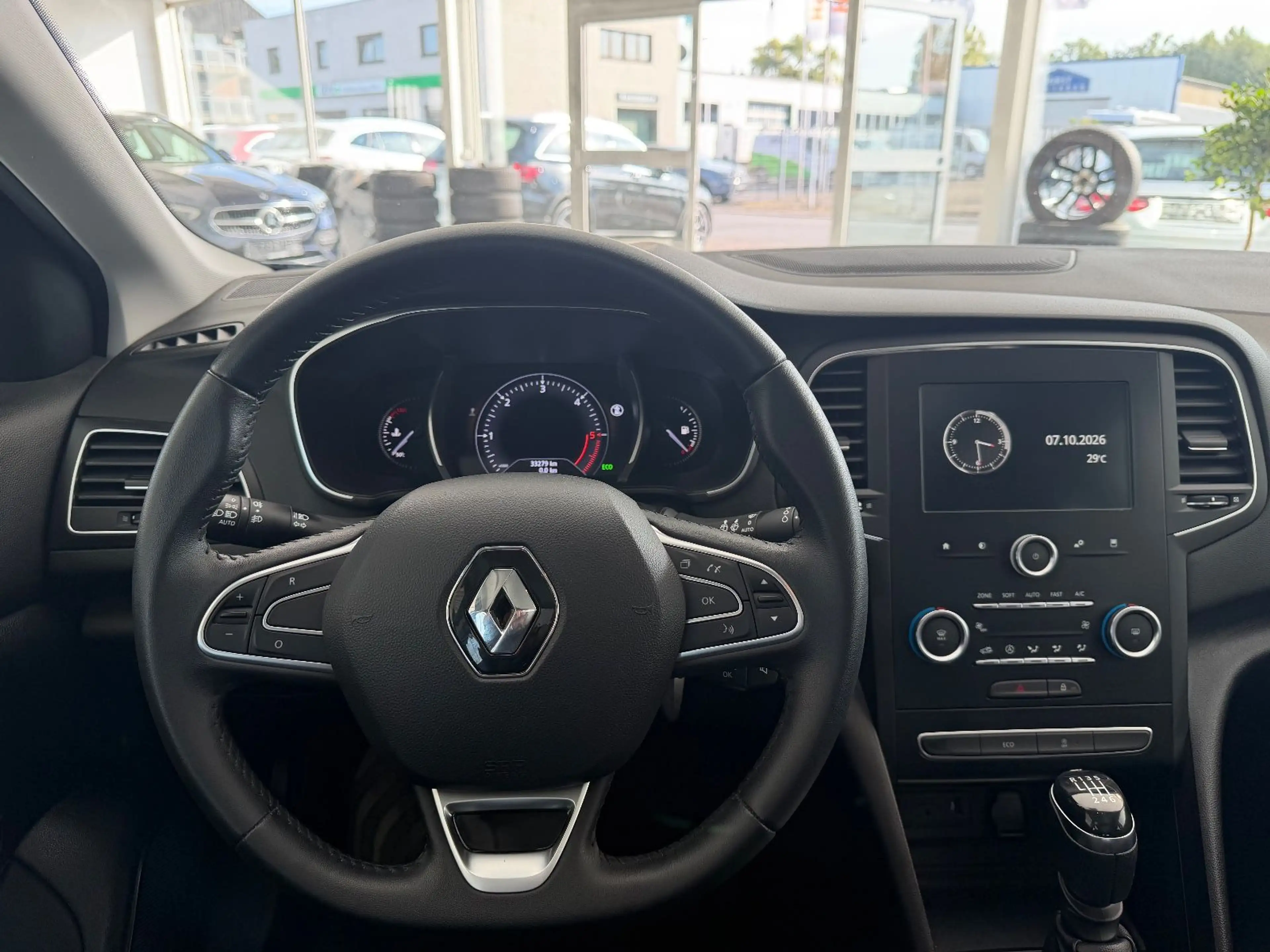 Renault Megane IV Grandtour Business Edition*1Hand*Navi* — photo 13
