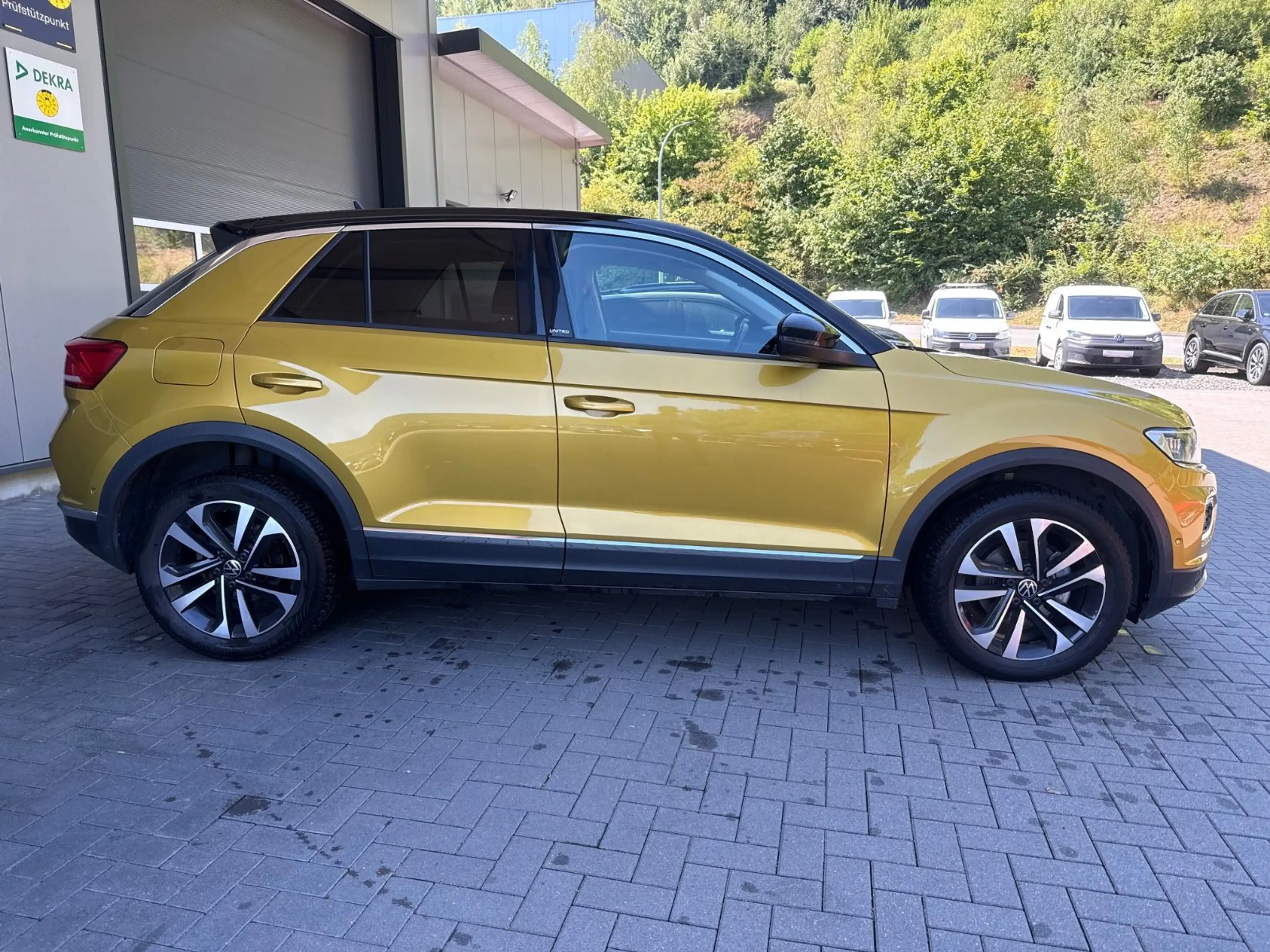 Volkswagen T-Roc United *ACC *App *LED *DAB *Kamera — photo 5