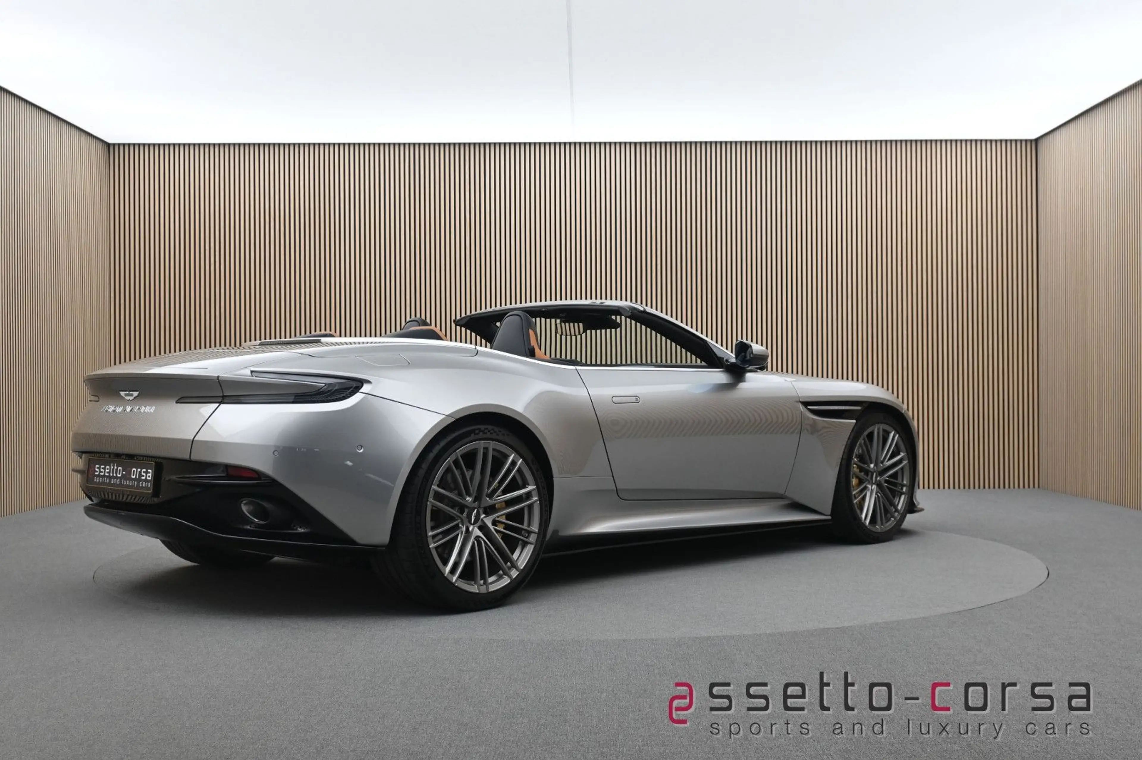 Aston Martin DB12 Volante*Dark Chrome*Full PPF *2367km*Mwst. — photo 4