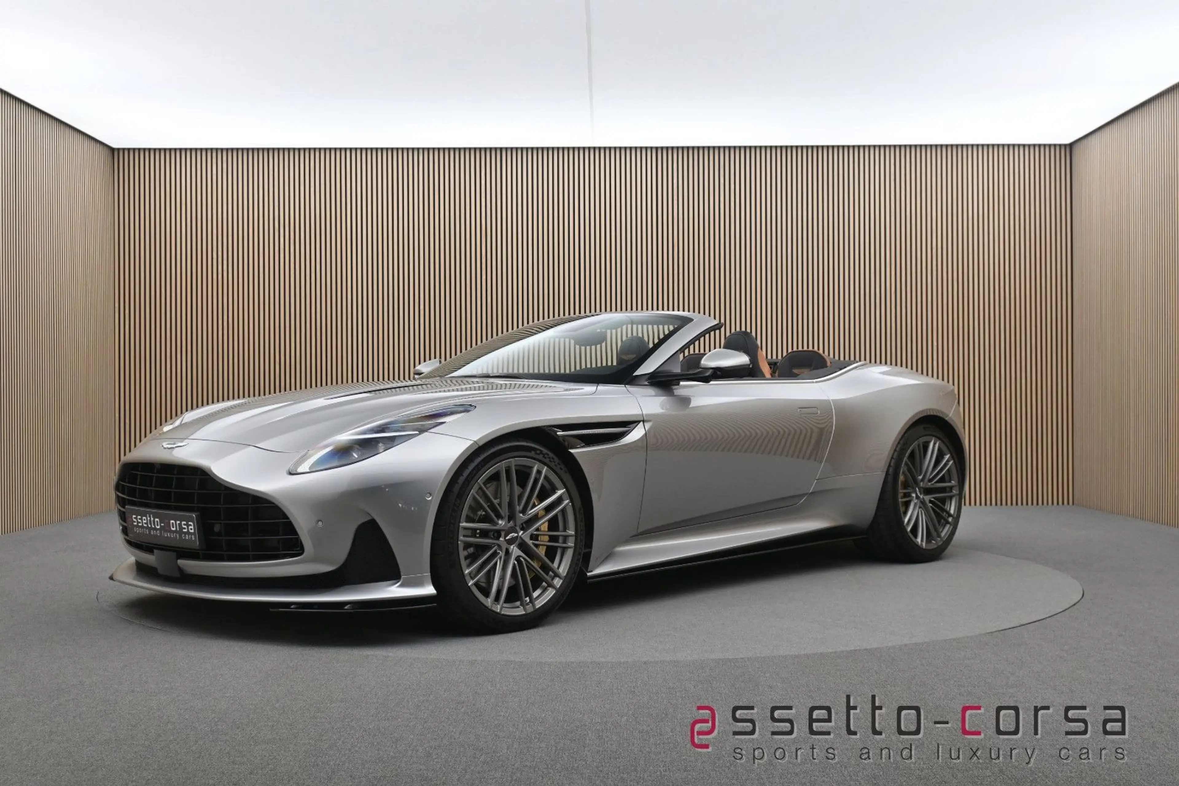 Aston Martin DB12 Volante*Dark Chrome*Full PPF *2367km*Mwst. — photo 8