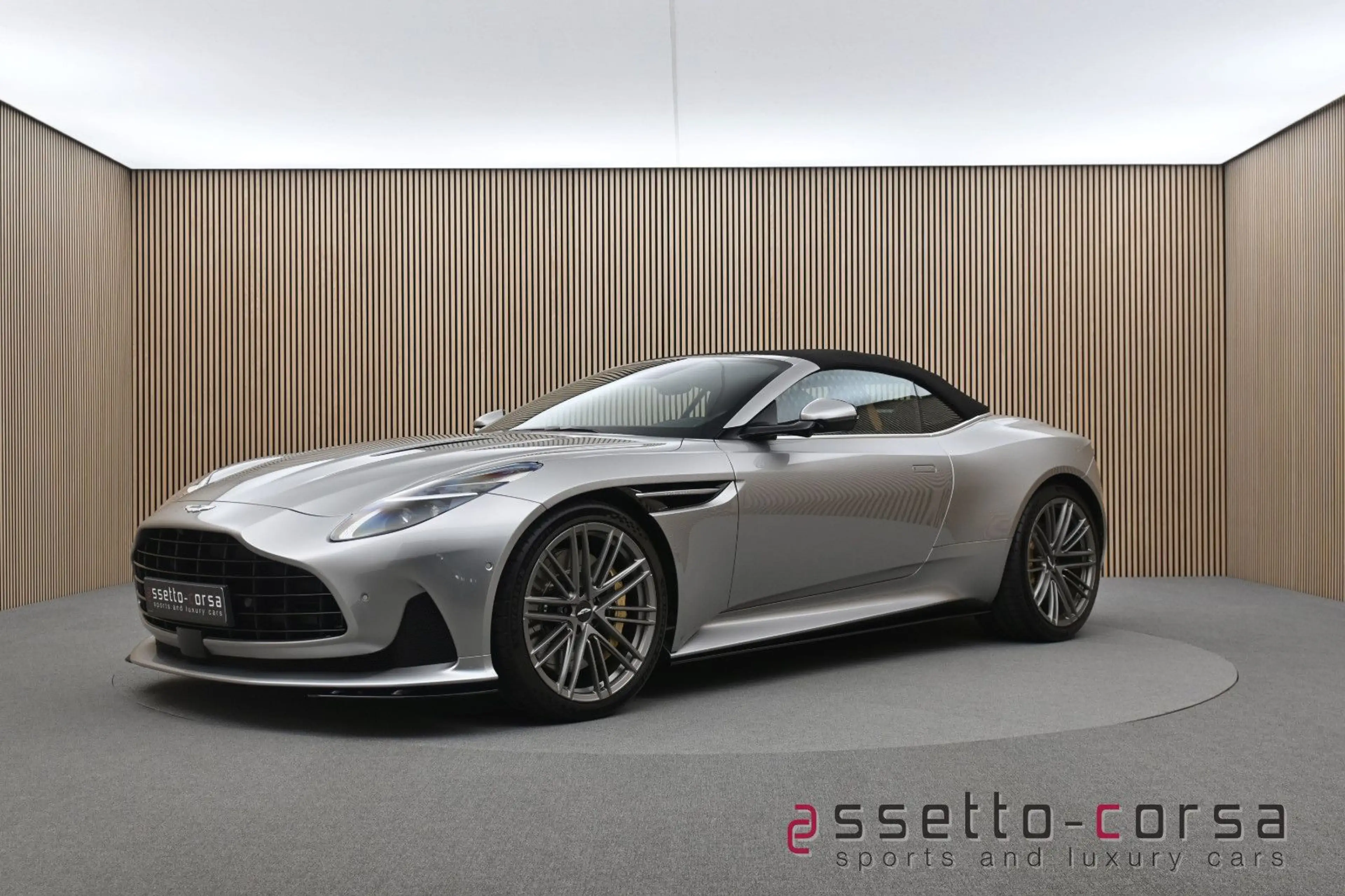 Aston Martin DB12 Volante*Dark Chrome*Full PPF *2367km*Mwst. — photo 13