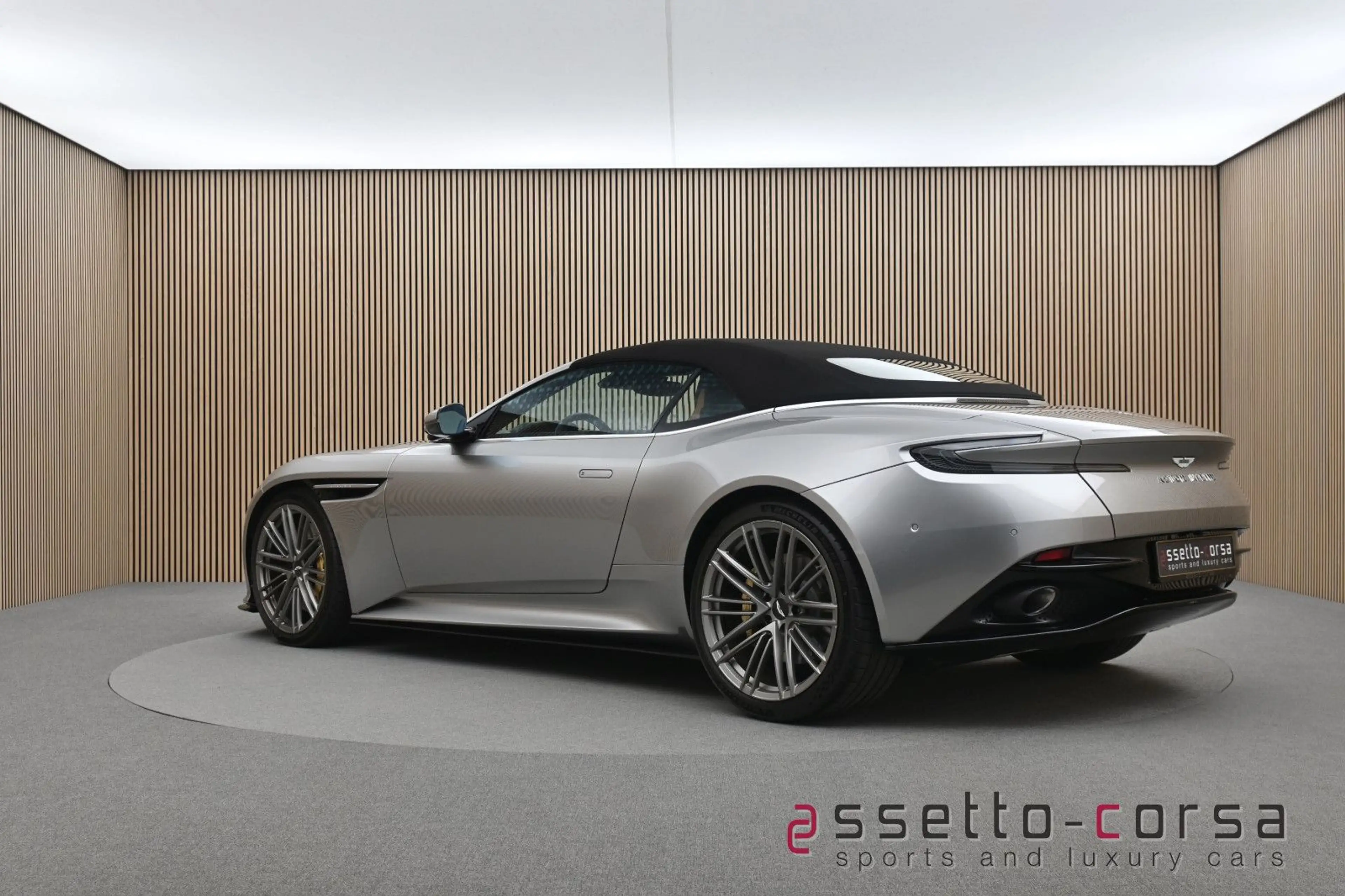 Aston Martin DB12 Volante*Dark Chrome*Full PPF *2367km*Mwst. — photo 10