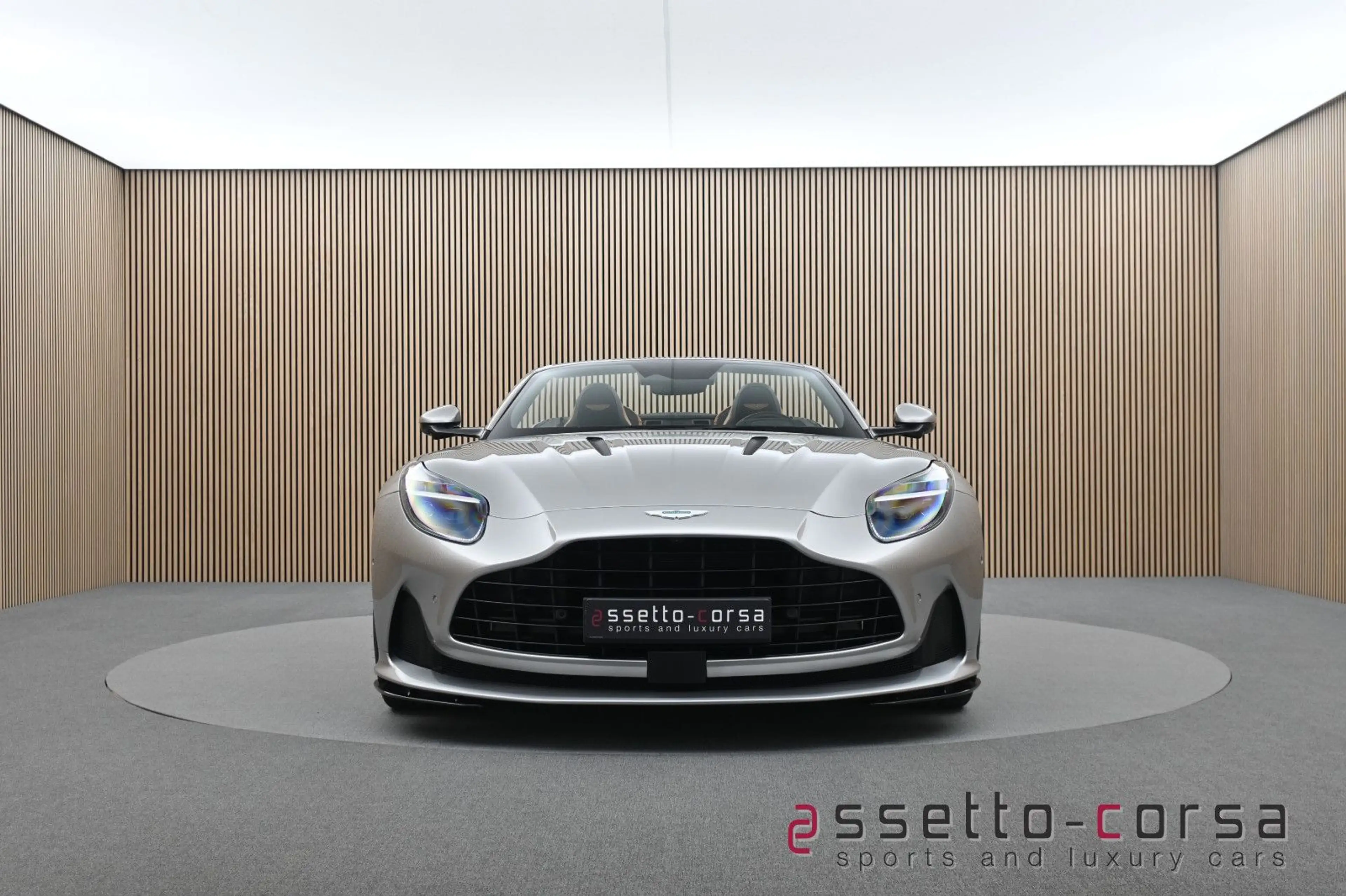 Aston Martin DB12 Volante*Dark Chrome*Full PPF *2367km*Mwst. — photo 7