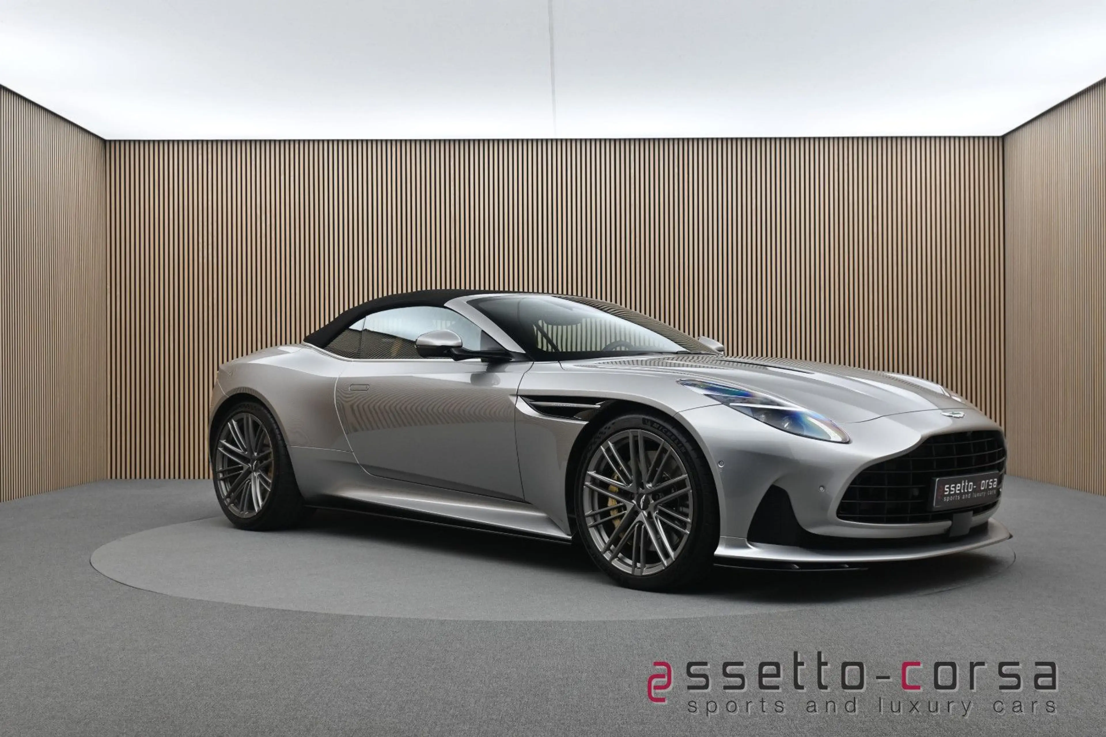 Aston Martin DB12 Volante*Dark Chrome*Full PPF *2367km*Mwst. — photo 12