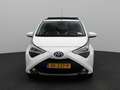 Toyota Aygo 1.0 VVT-i x-cite | Schuifdak | Apple Carplay / And Blanco - thumbnail 3