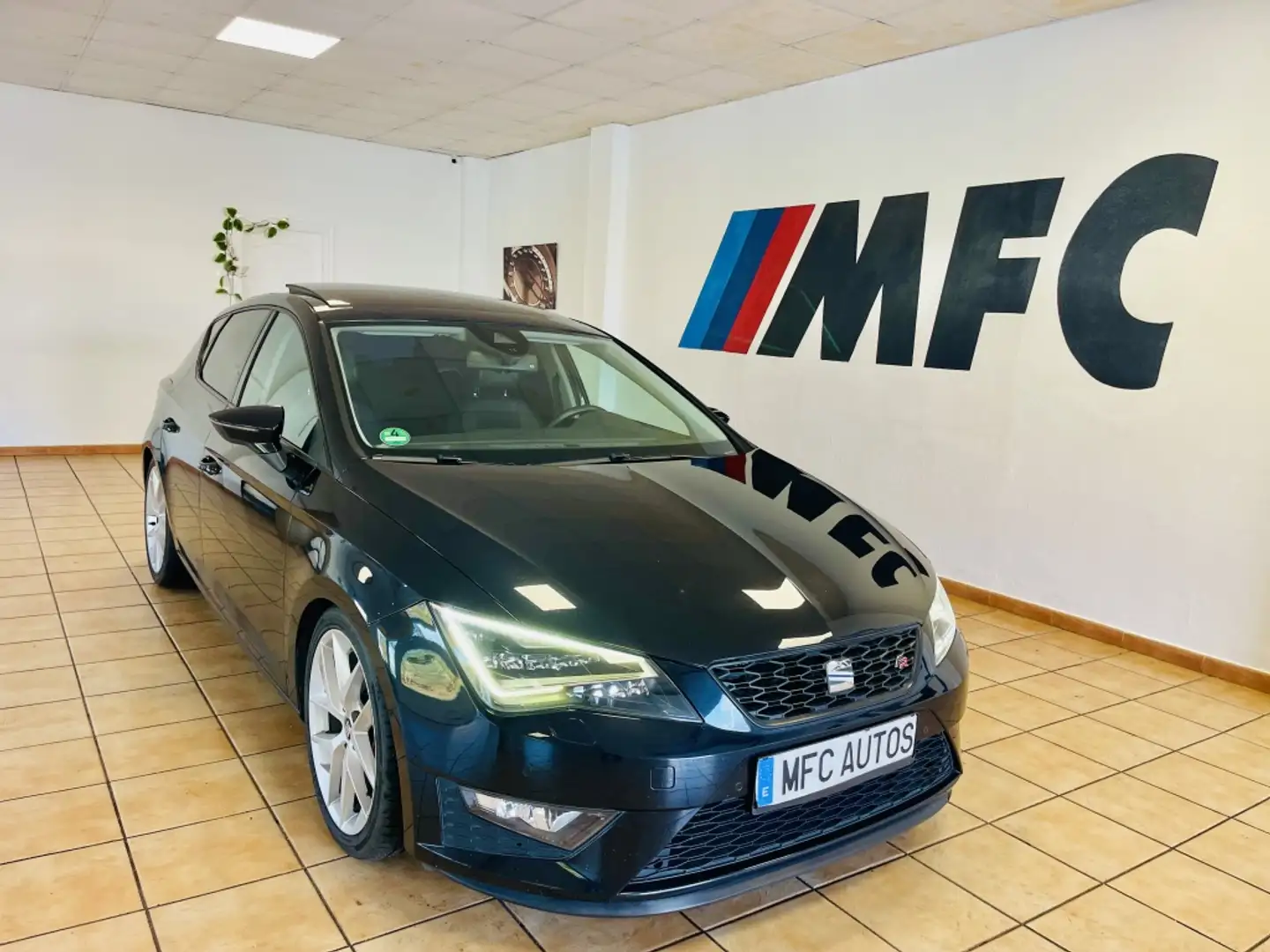 SEAT Leon 2.0TDI CR S&S FR 184 Negro - 2