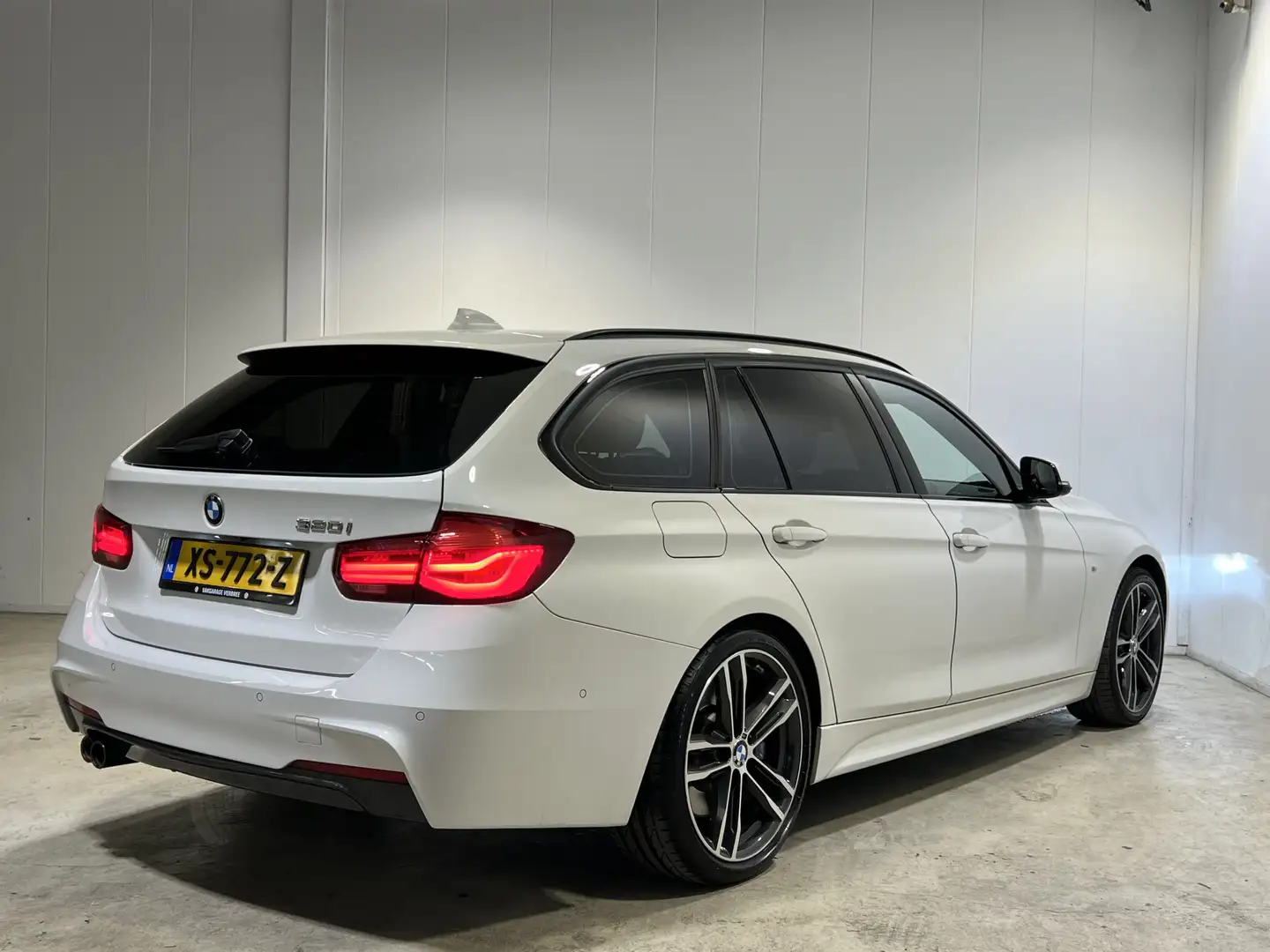 BMW 320 3-serie Touring 320i M Sport Edition | Trekhaak | Blanc - 2