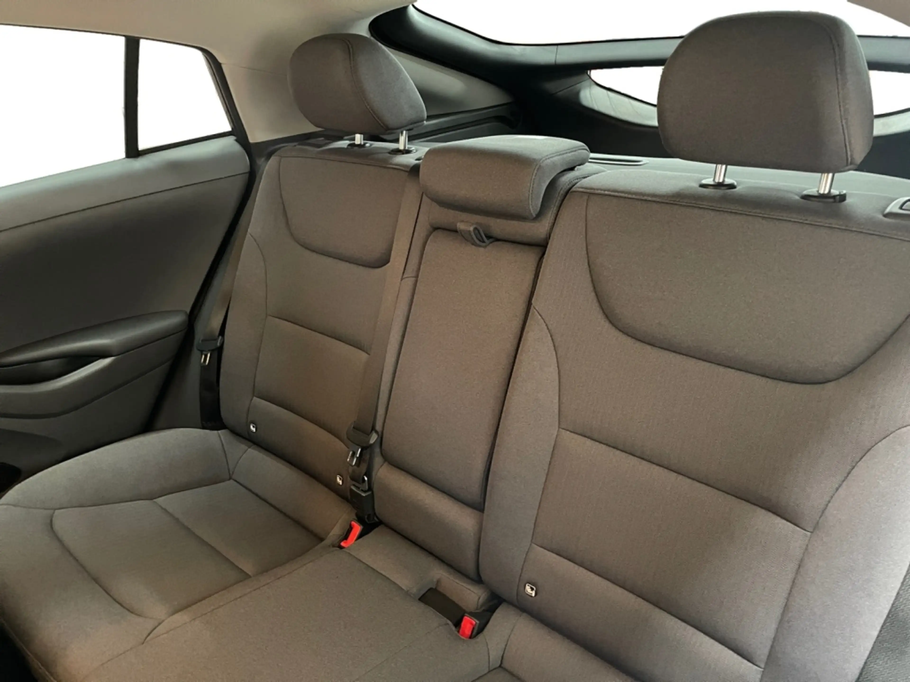 Hyundai IONIQ 1,6 GDI Style-Paket Hybrid Style+Wide+Cam — photo 10