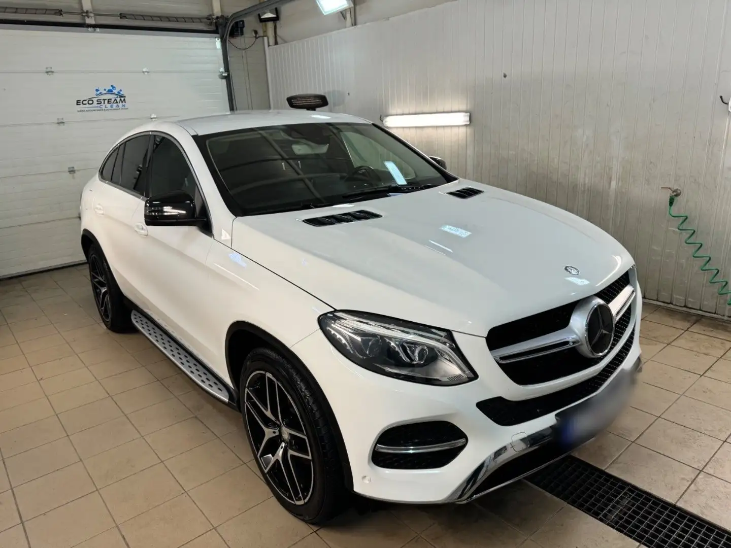 Mercedes-Benz GLE 350 GLE 350d Coupe 4Matic 9G-TRONIC Blanc - 1