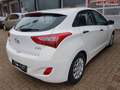 Hyundai i30 Classic 1.4  73 kW (99 PS), Schalt. 6-Gang, Fro... Weiß - thumbnail 5