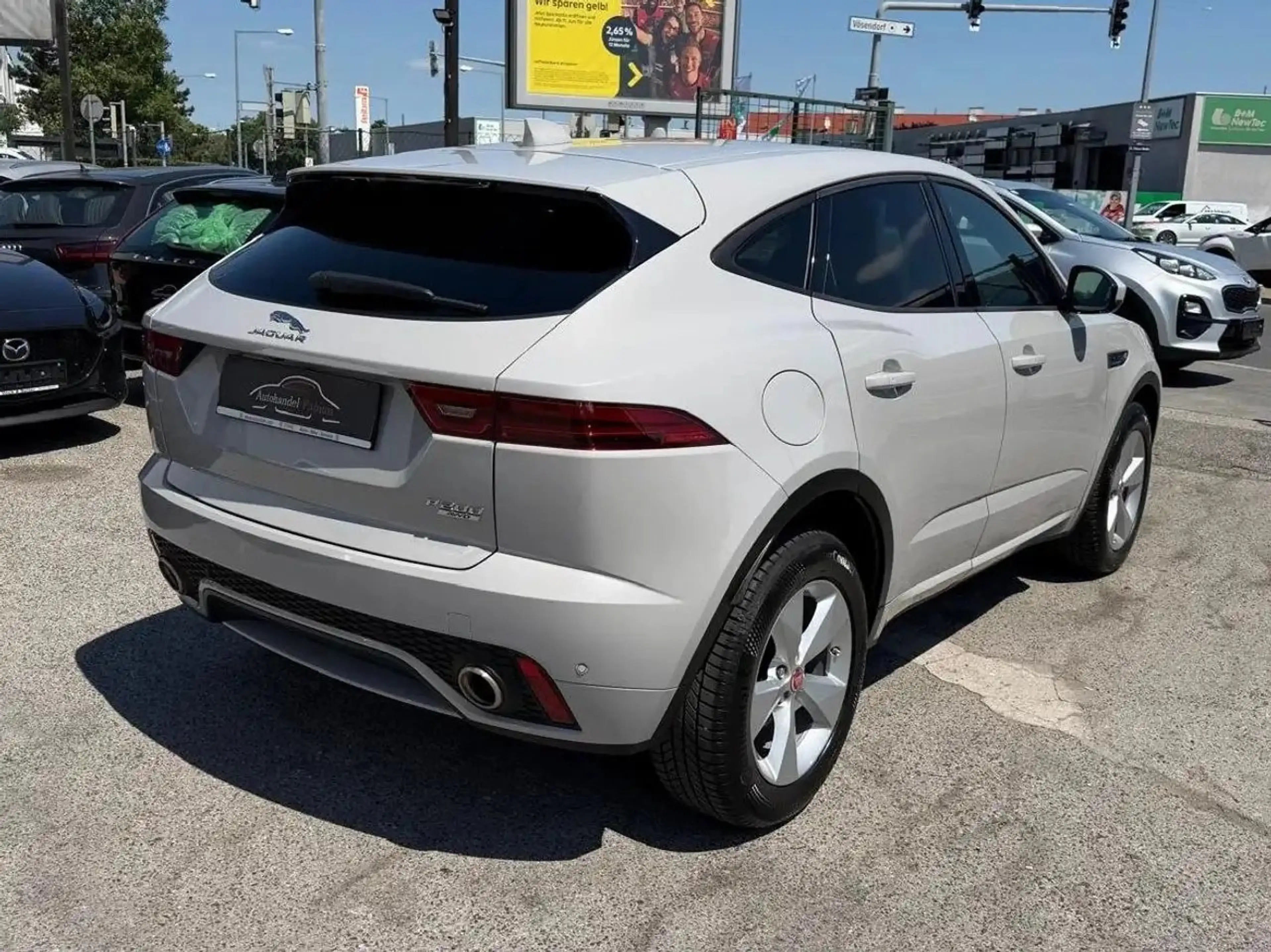 Jaguar E-Pace P200 R-Dynamic S Allrad Automatik 200PS Leder TOP — photo 3