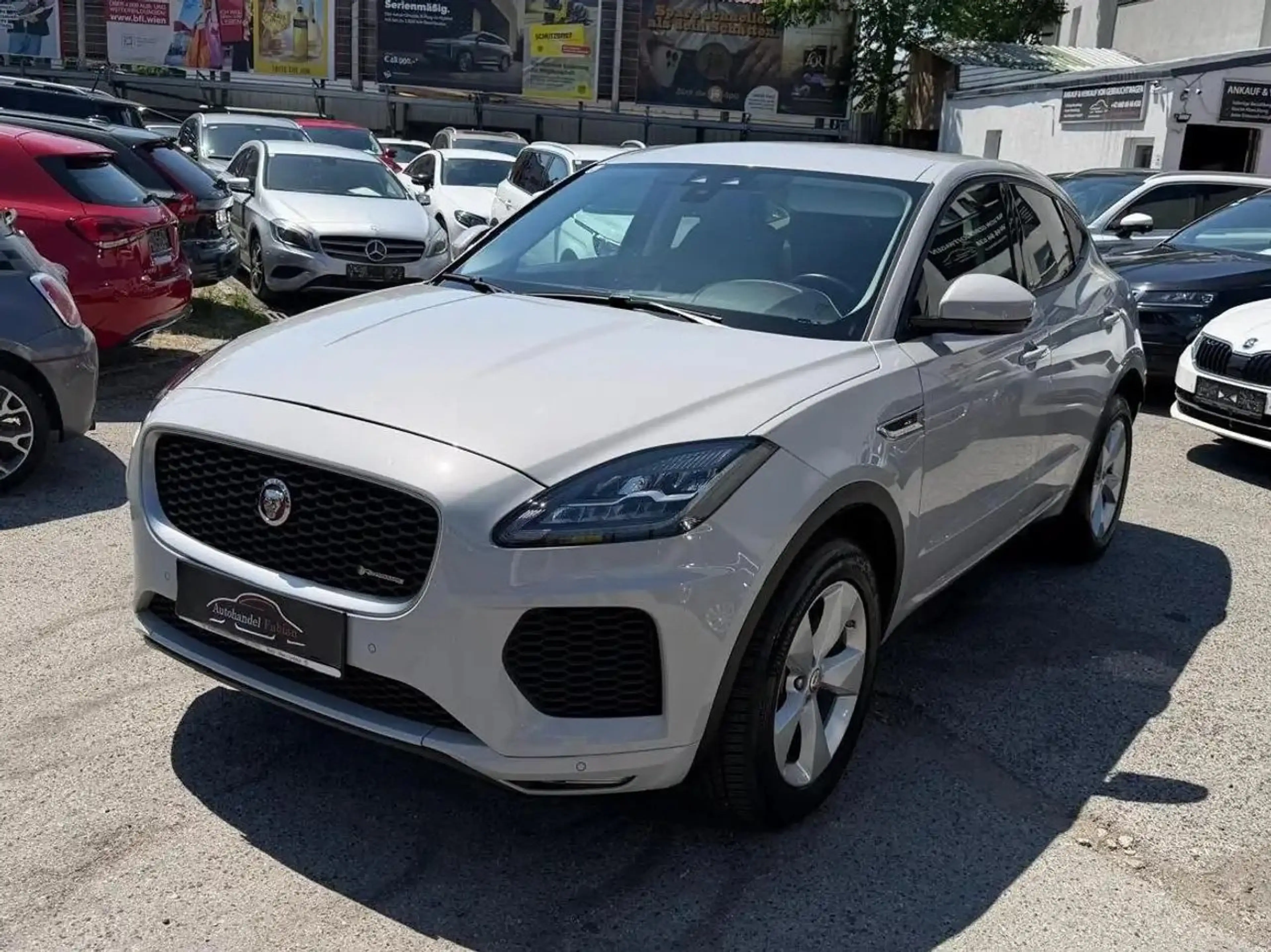 Jaguar E-Pace P200 R-Dynamic S Allrad Automatik 200PS Leder TOP — photo 7