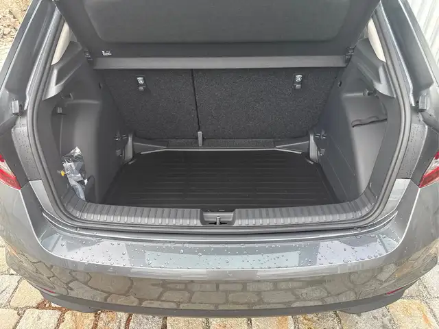 Skoda Fabia view 9