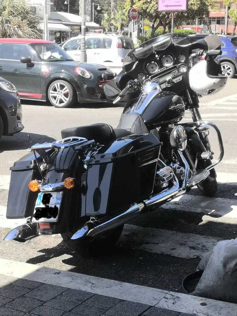 Harley-Davidson Street Glide Nero - 1