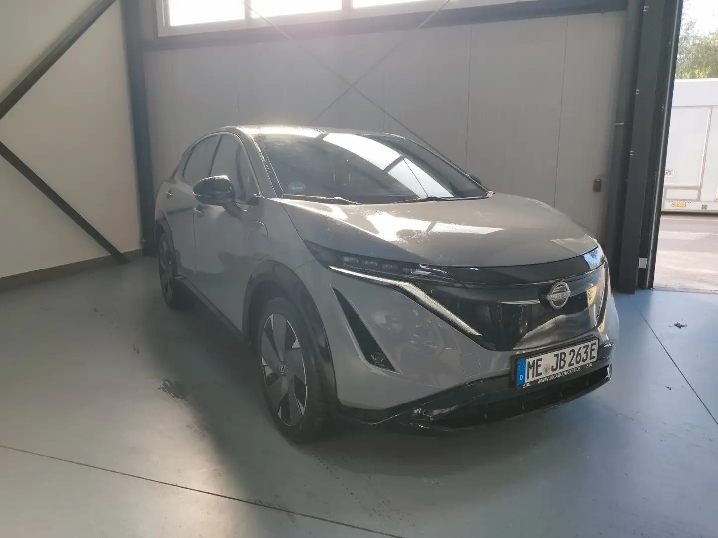 Nissan Ariya OBC Gri - 1