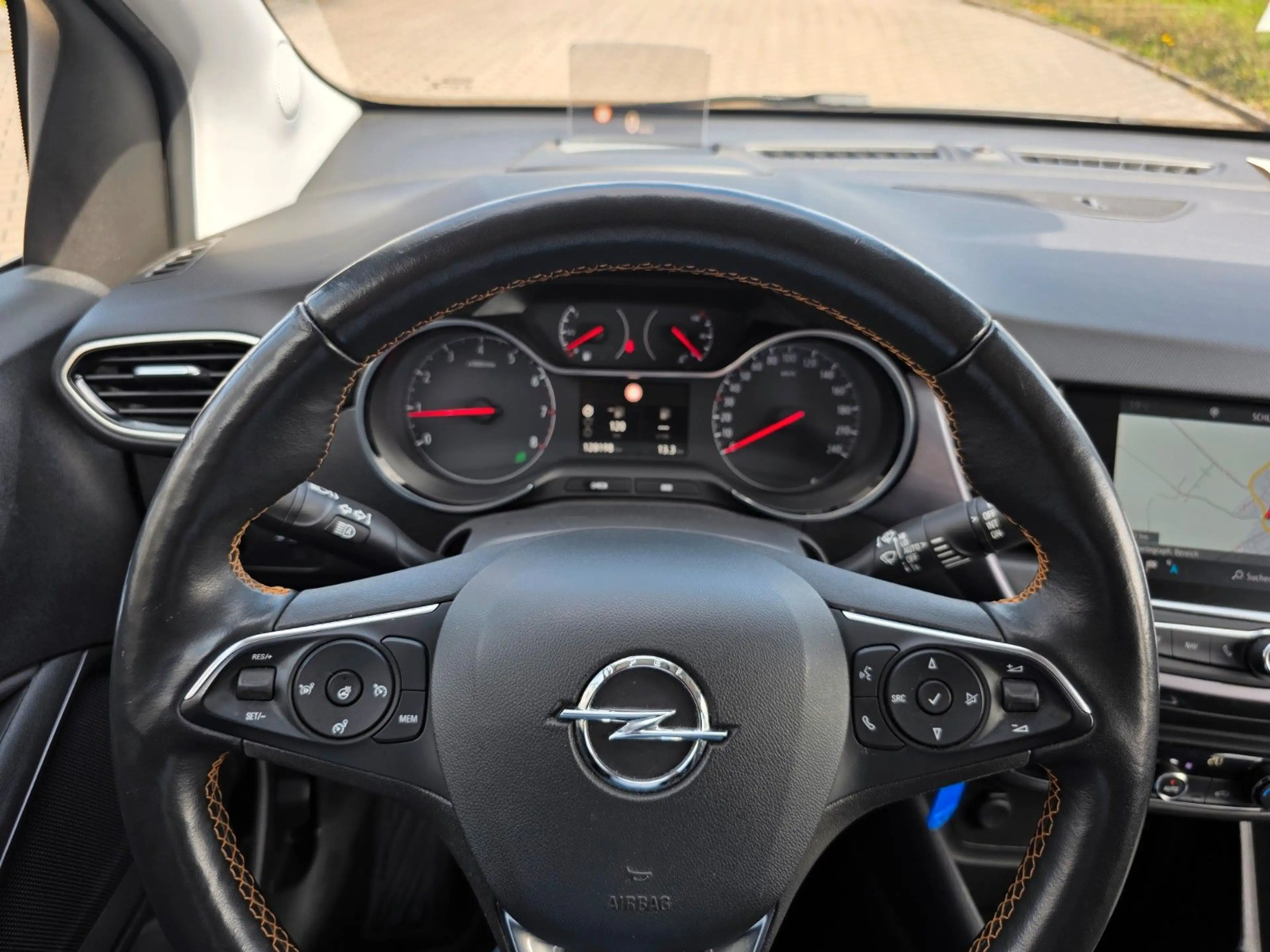 Opel Crossland X 1.5 CDTi Navi/Head-up/Kamera/EURO 6 — photo 11