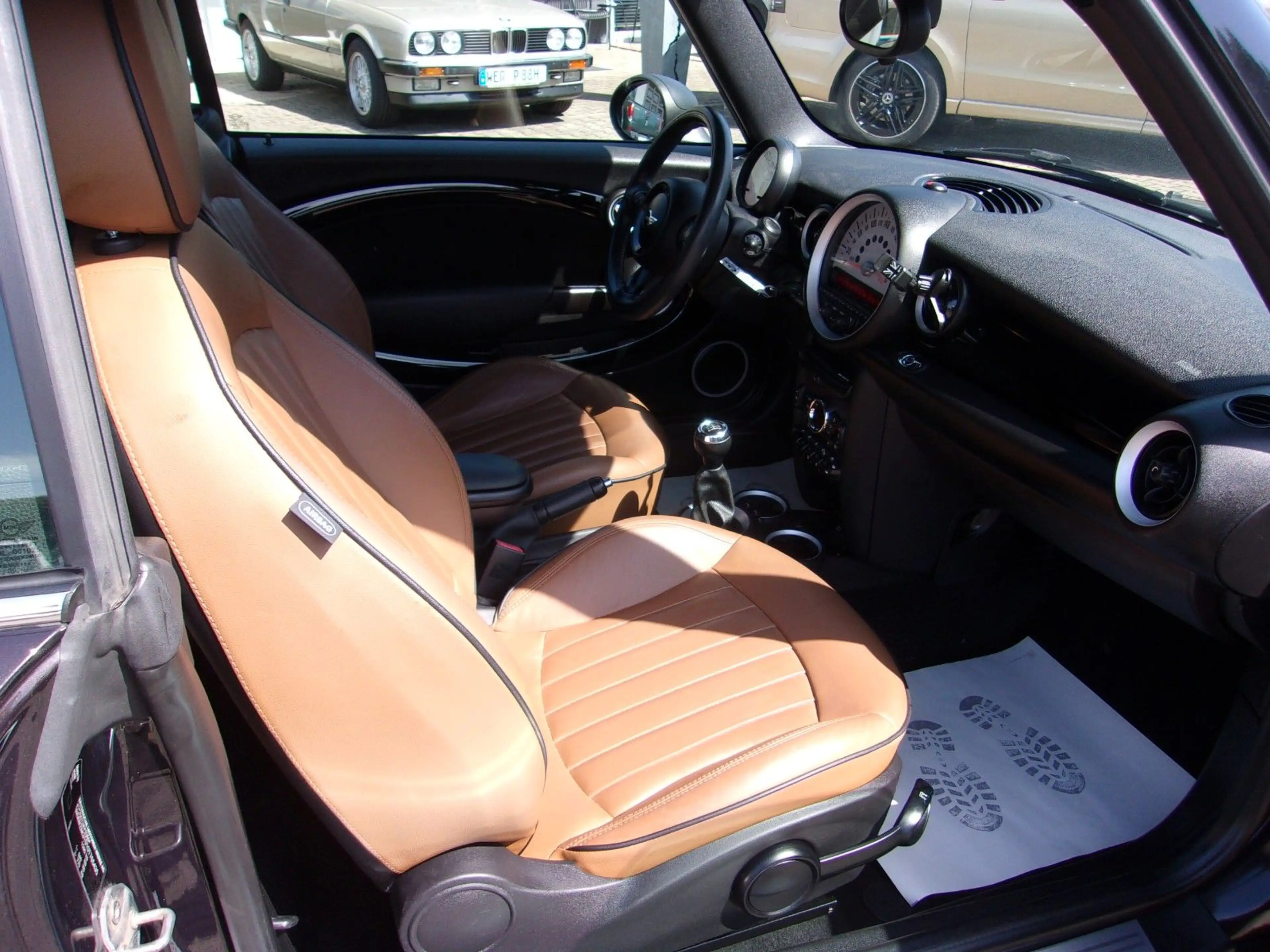 MINI One Cabrio — photo 9