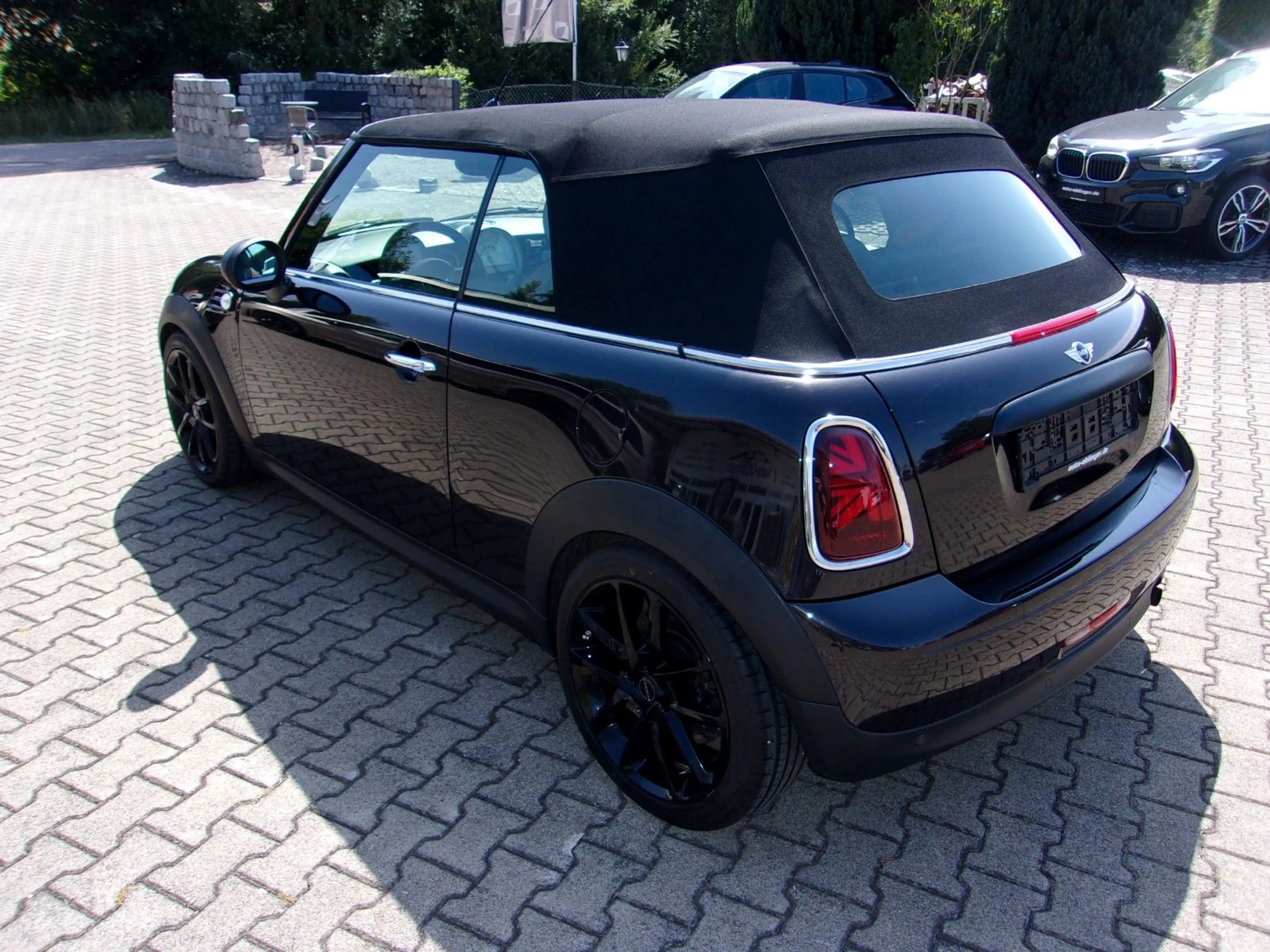 MINI One Cabrio — photo 7