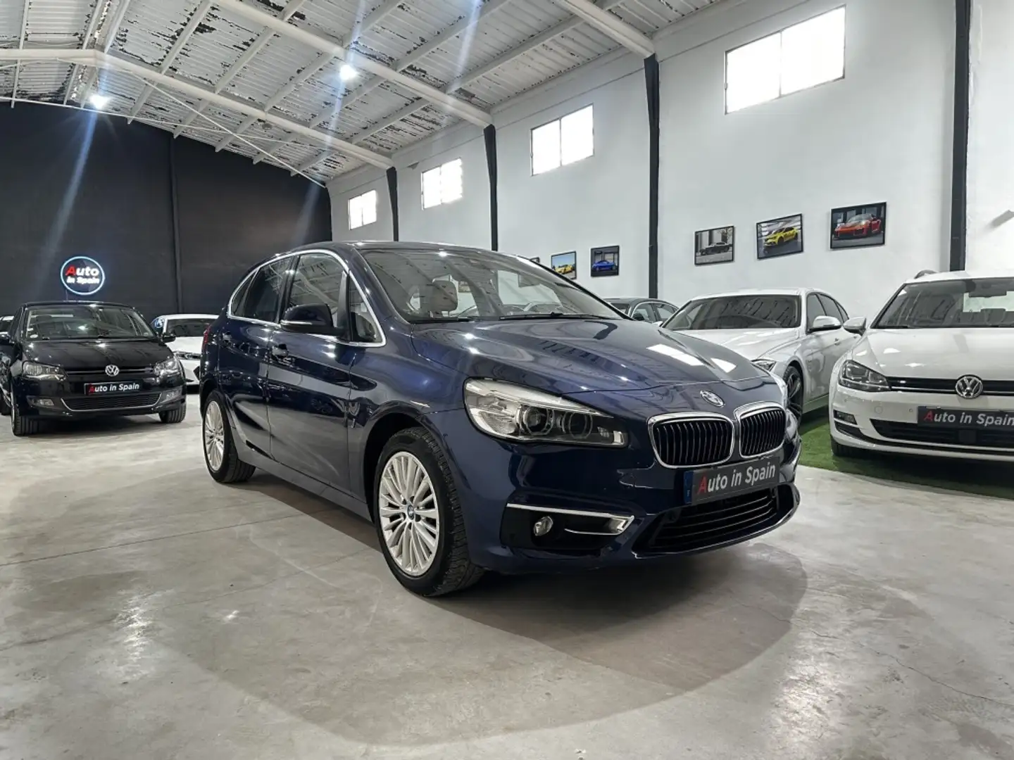 BMW 225 225xe iPerformance Active Tourer Bleu - 1