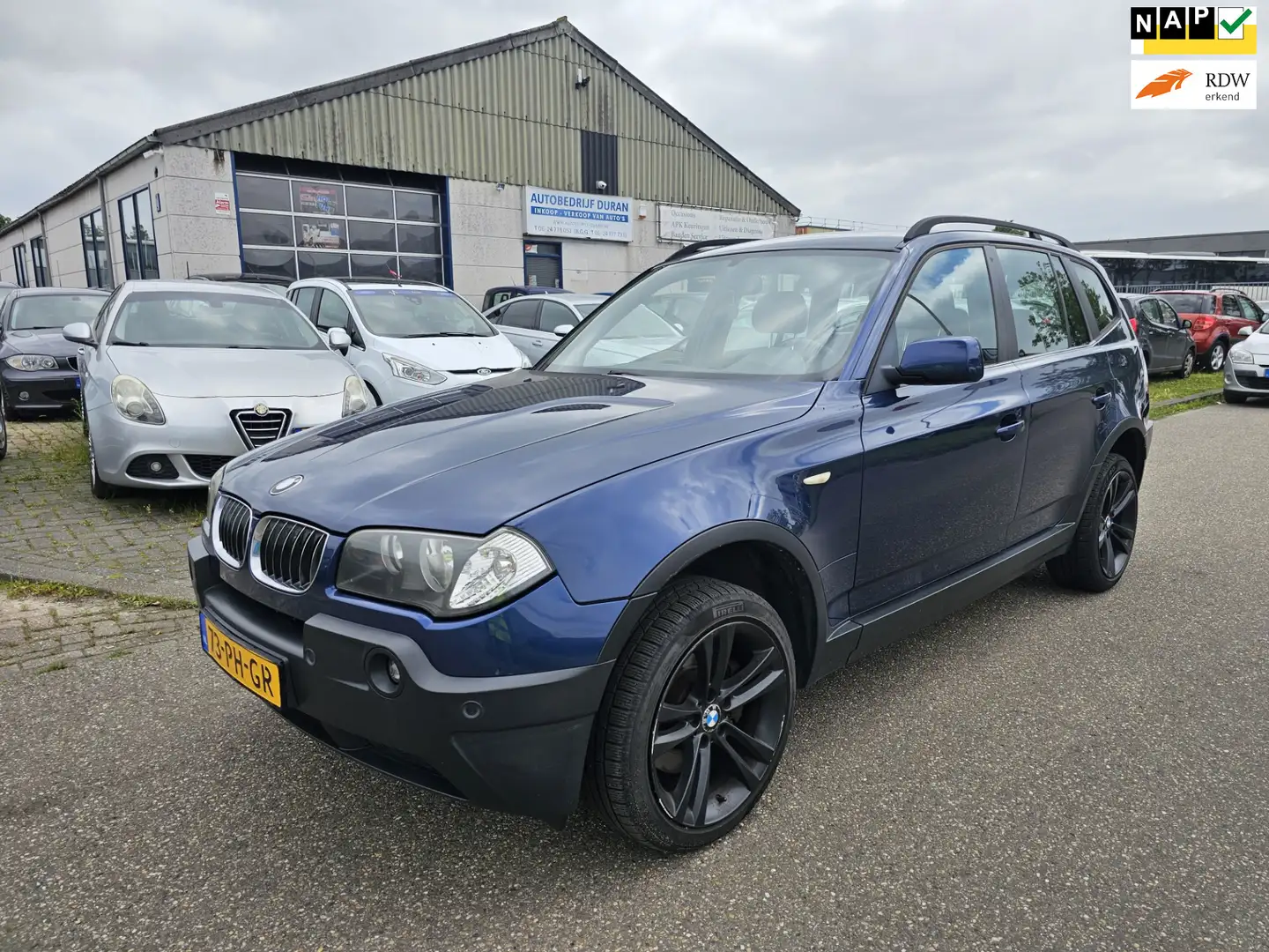 BMW X3 2.5i NAV.+ Airco Bj:2004 NAP! Bleu - 1