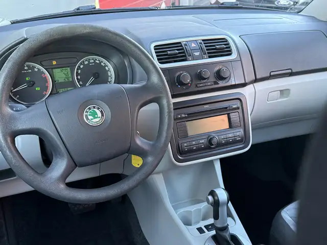 Skoda Fabia view 3