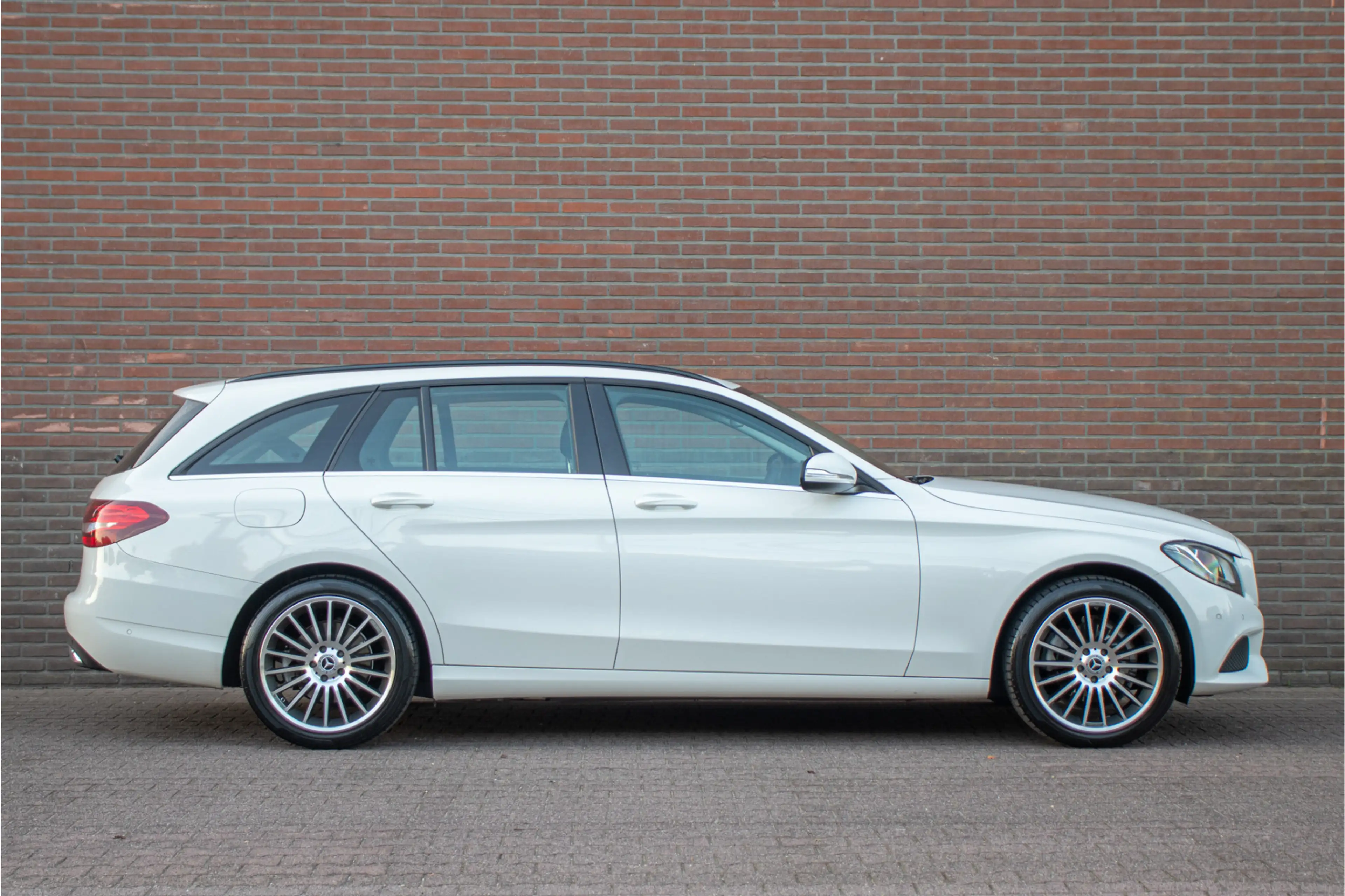 Mercedes-Benz C 180 Estate, Carplay, Stoelverwarming, Panamericana, Tr — photo 20