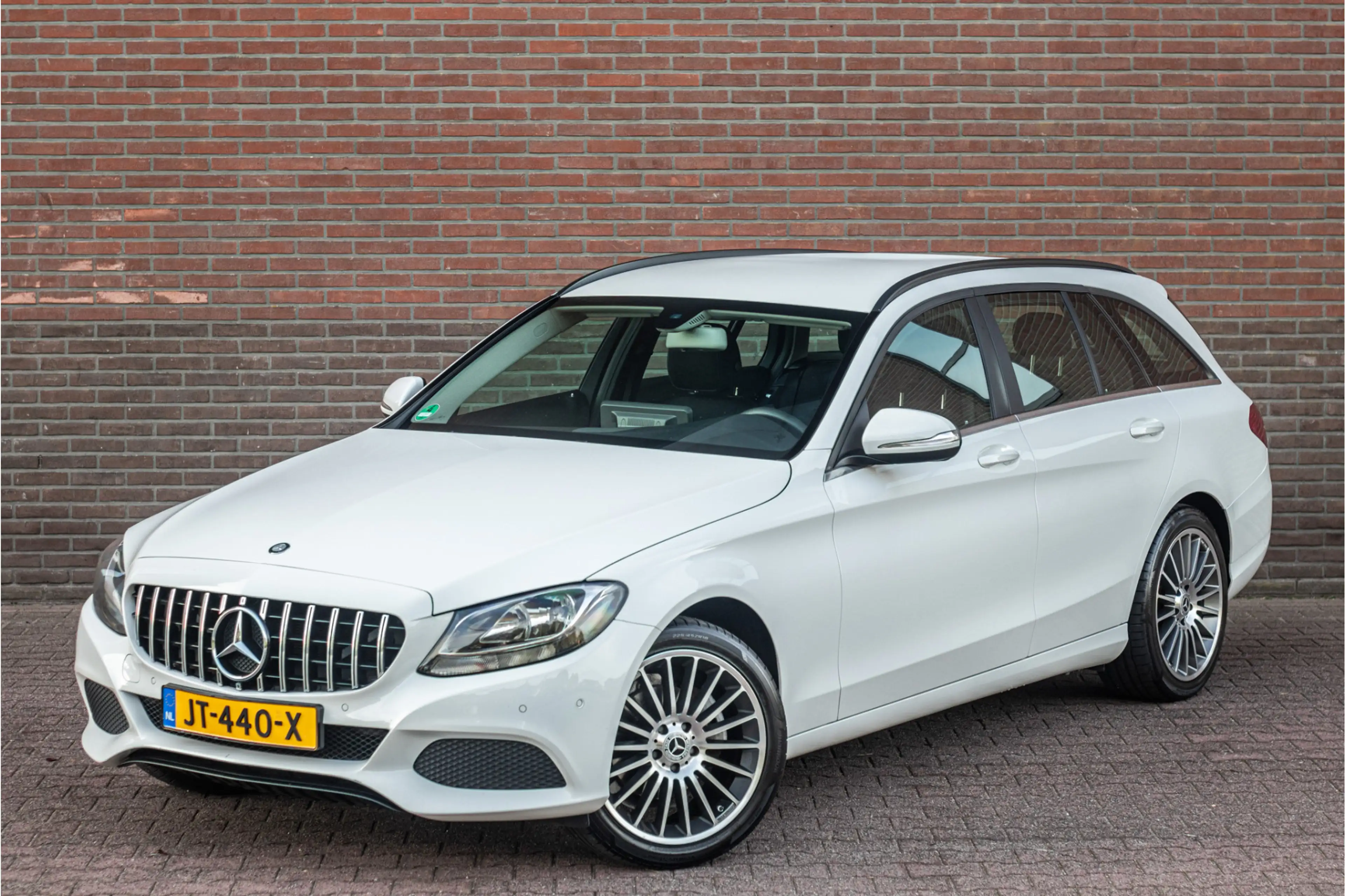 Mercedes-Benz C 180 Estate, Carplay, Stoelverwarming, Panamericana, Tr — photo 31