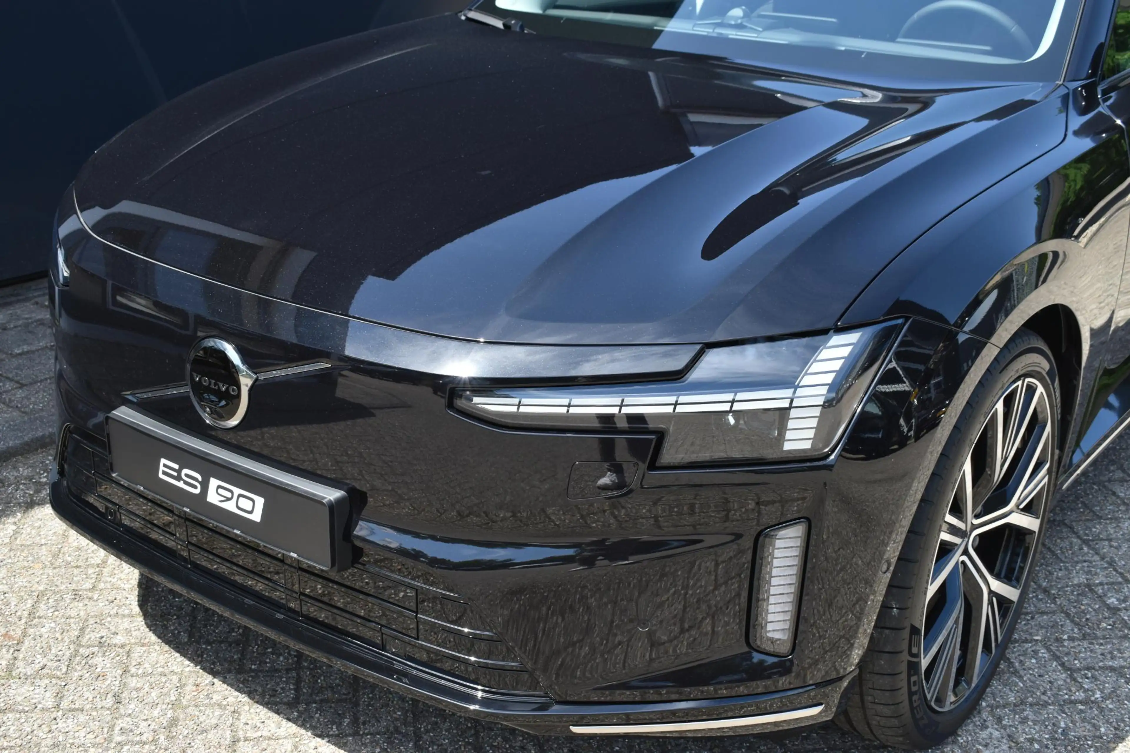 Volvo ES90 Single Motor Extended Range Ultra | DEMO DEAL | Bo — photo 3