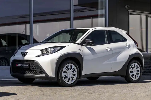 Toyota Aygo X view 13