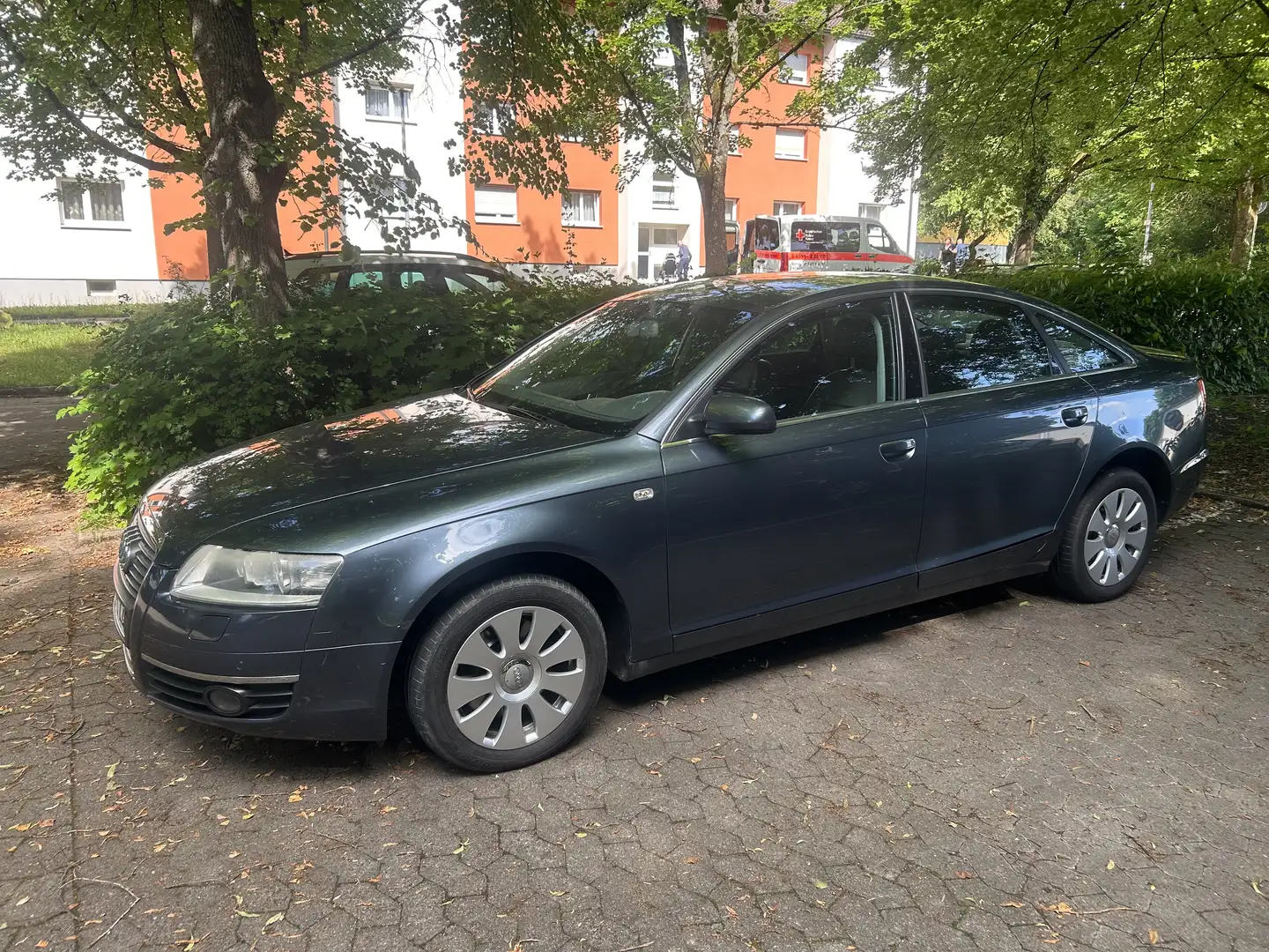 Audi A6 2.4 multitronic - 2