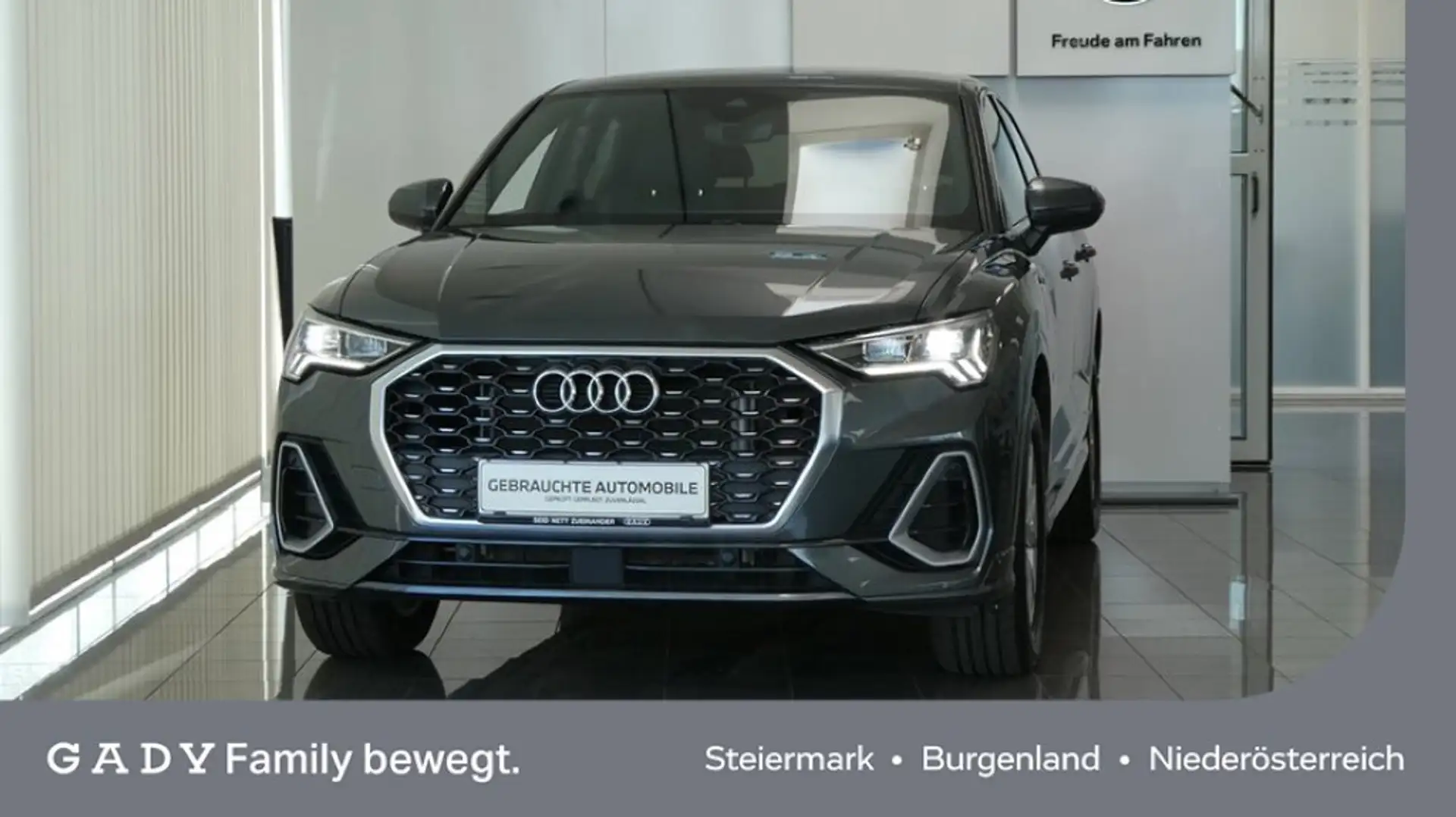 Audi Q3 Sportback 45 TFSI e S-tronic S-line Grau - 1