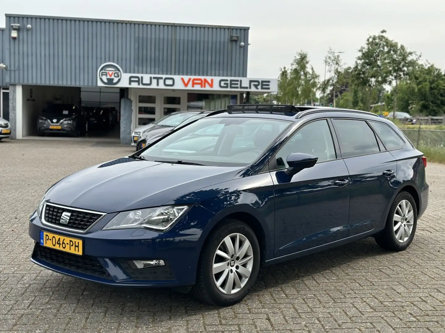 SEAT Leon ST 1.2 TSI Panoramadak*Stoelvw*PDC*MMI*Cruise Cont Blauw - 2