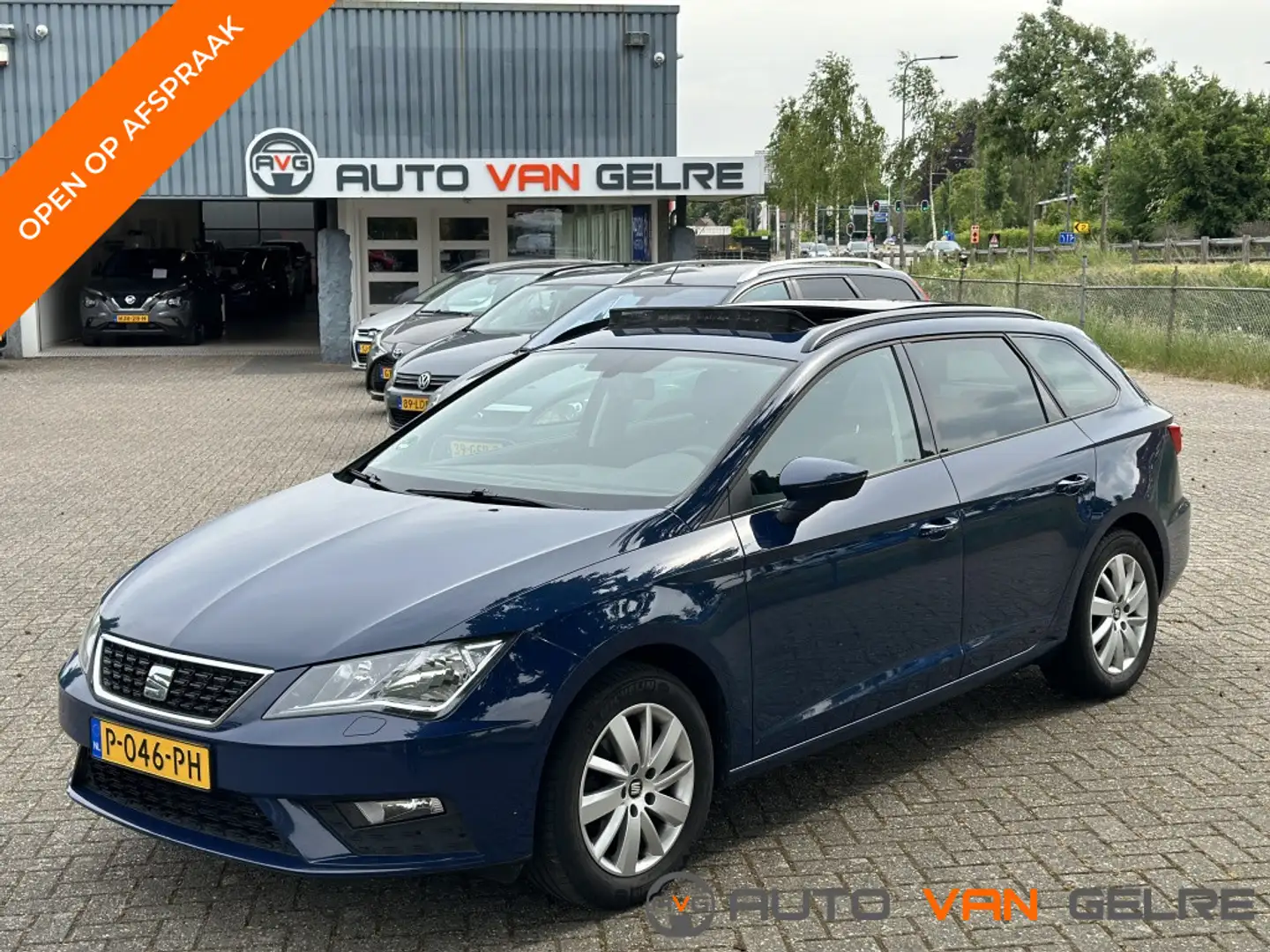 SEAT Leon ST 1.2 TSI Panoramadak*Stoelvw*PDC*MMI*Cruise Cont Blauw - 1