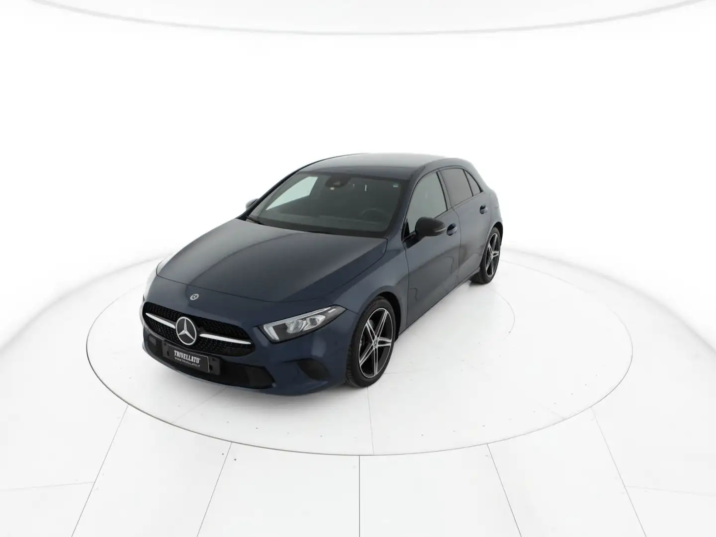 Mercedes-Benz A 180 180 d sport auto Niebieski - 1