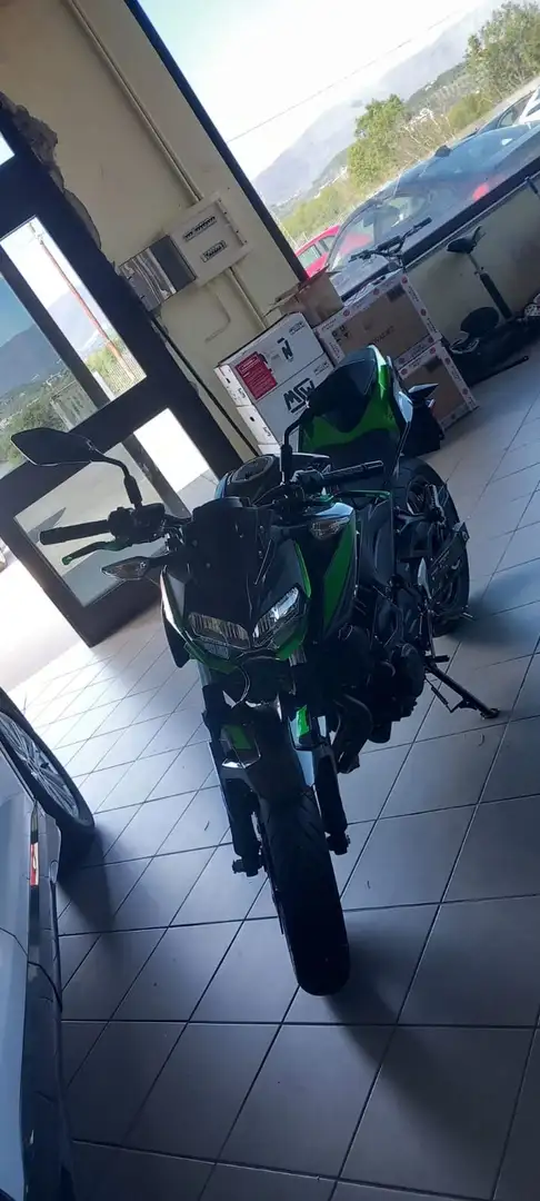Kawasaki Z 400 Verde - 2
