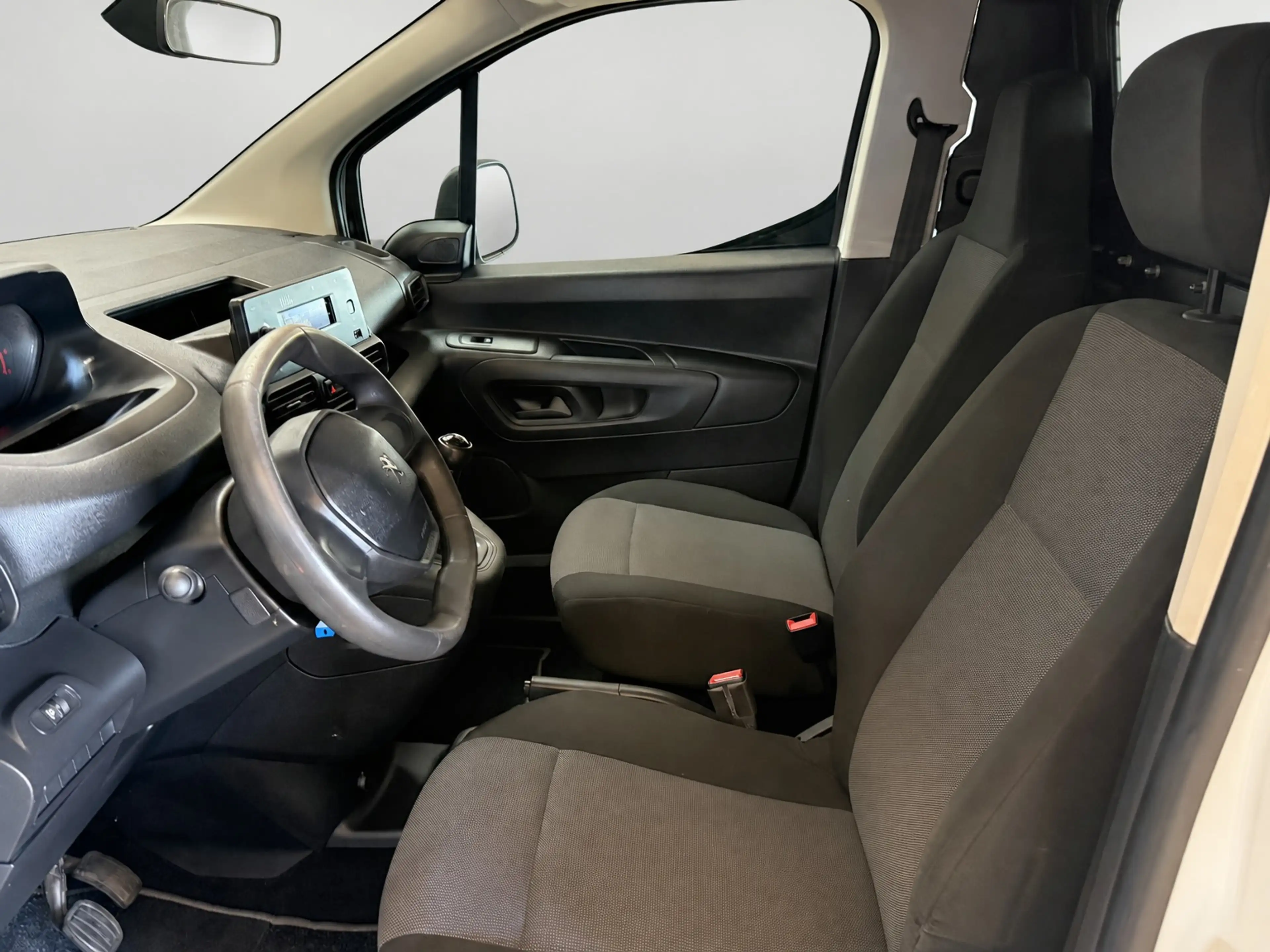 Peugeot Partner 1.6 BlueHDI Pro | Airco | Trekhaak — photo 9