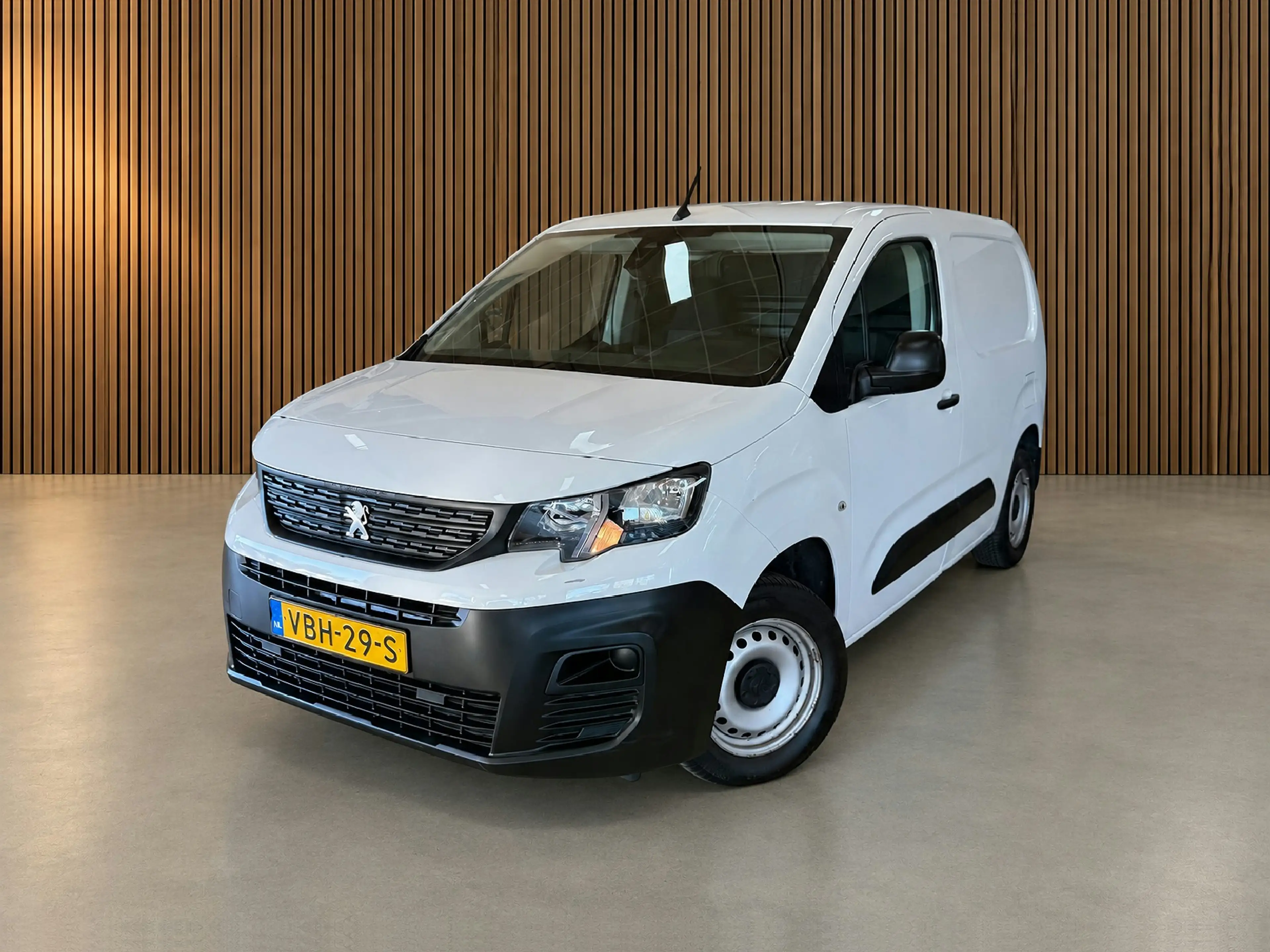 Peugeot Partner 1.6 BlueHDI Pro | Airco | Trekhaak