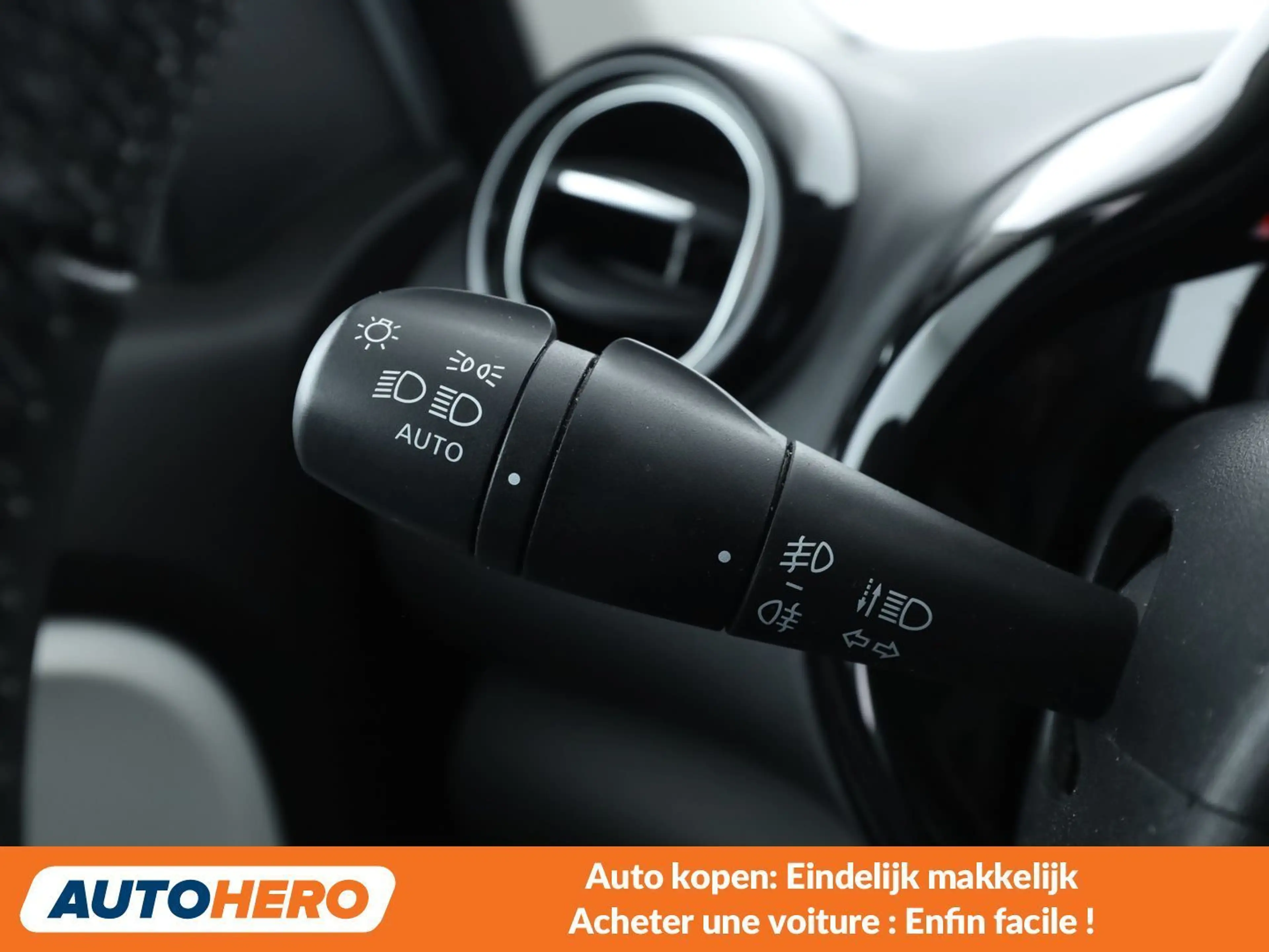 Renault Twingo 0.9 TCe Intens — photo 13