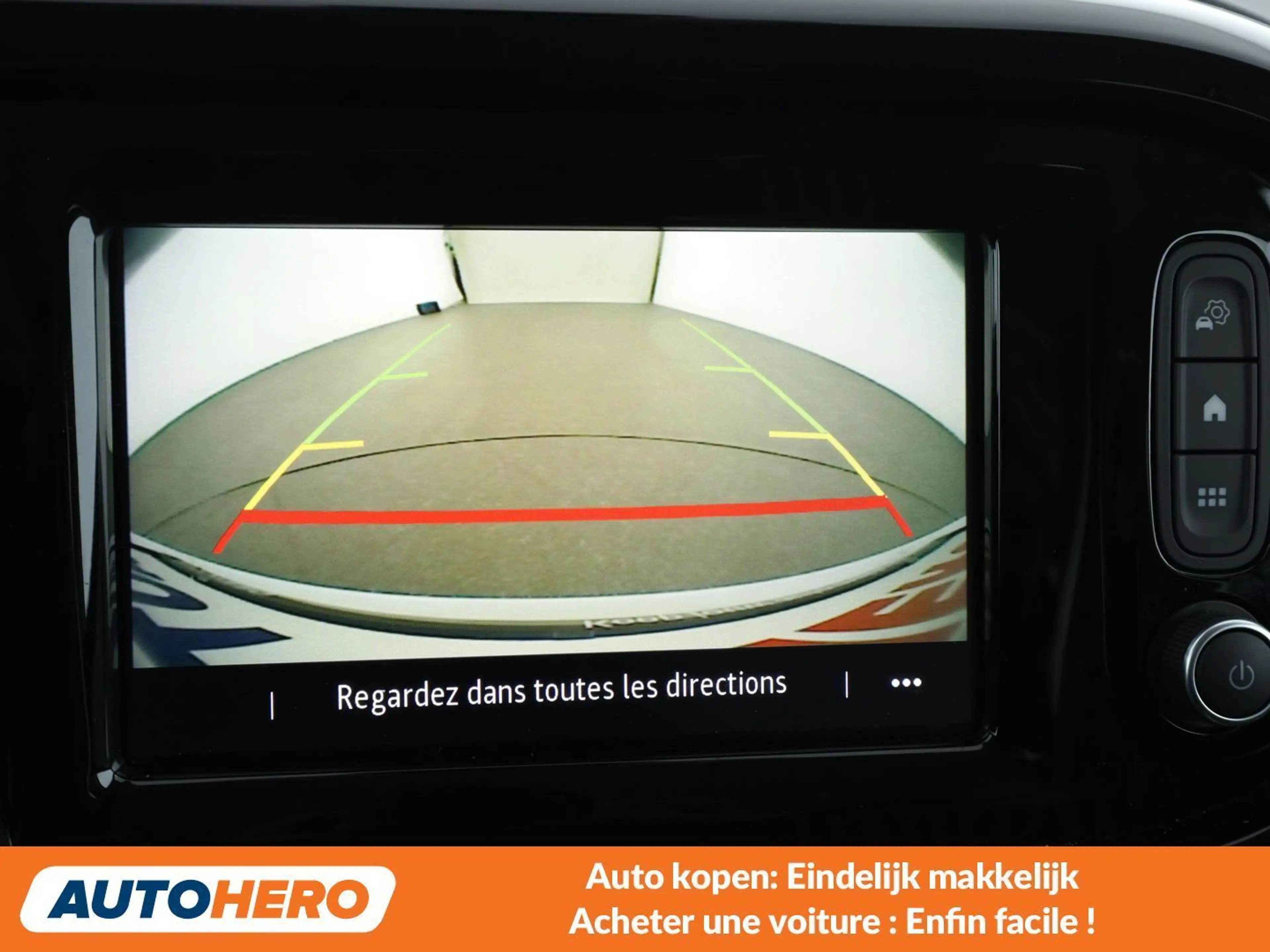 Renault Twingo 0.9 TCe Intens — photo 8