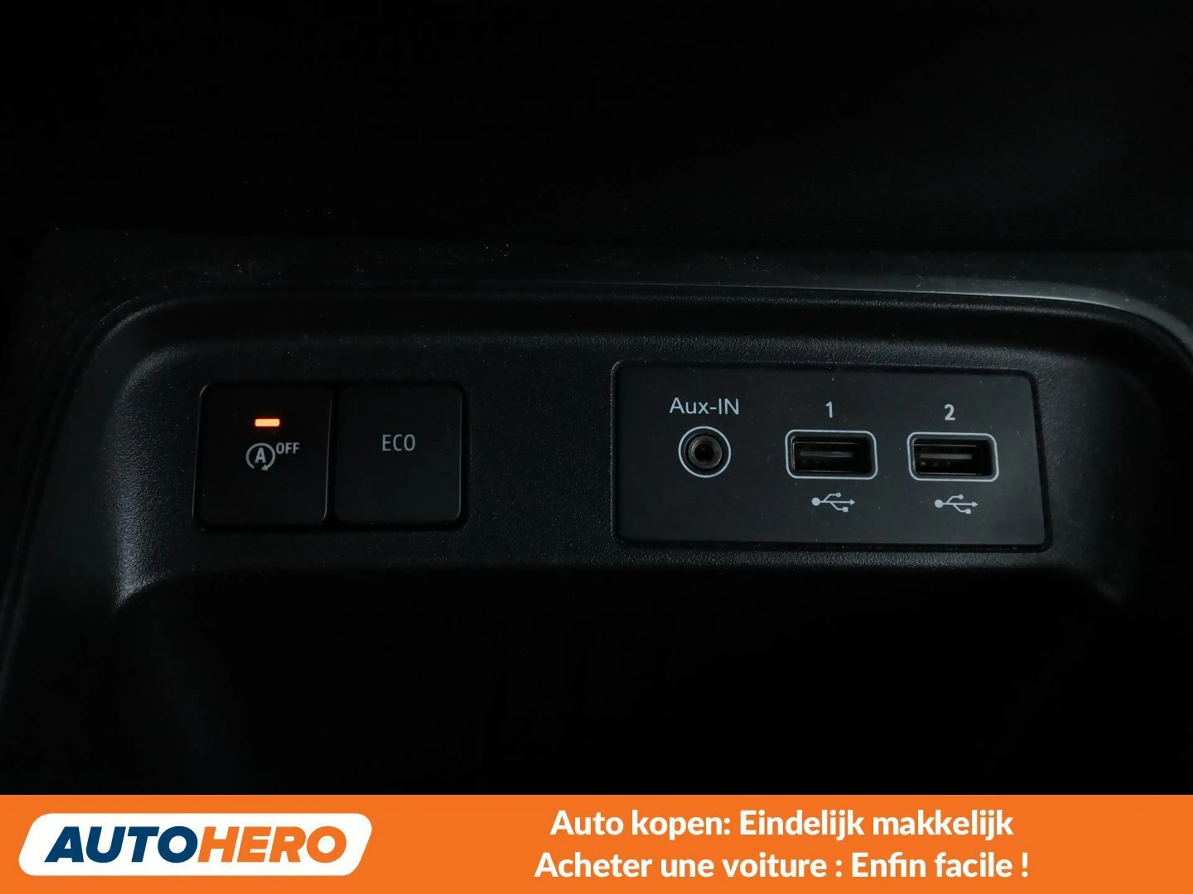 Renault Twingo 0.9 TCe Intens — photo 10