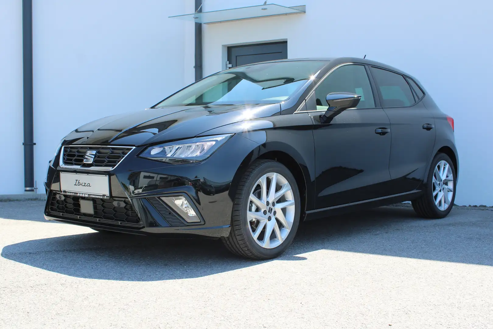 SEAT Ibiza FR Edition 1.0 TSI 95 mit vielen Extras! Schwarz - 2
