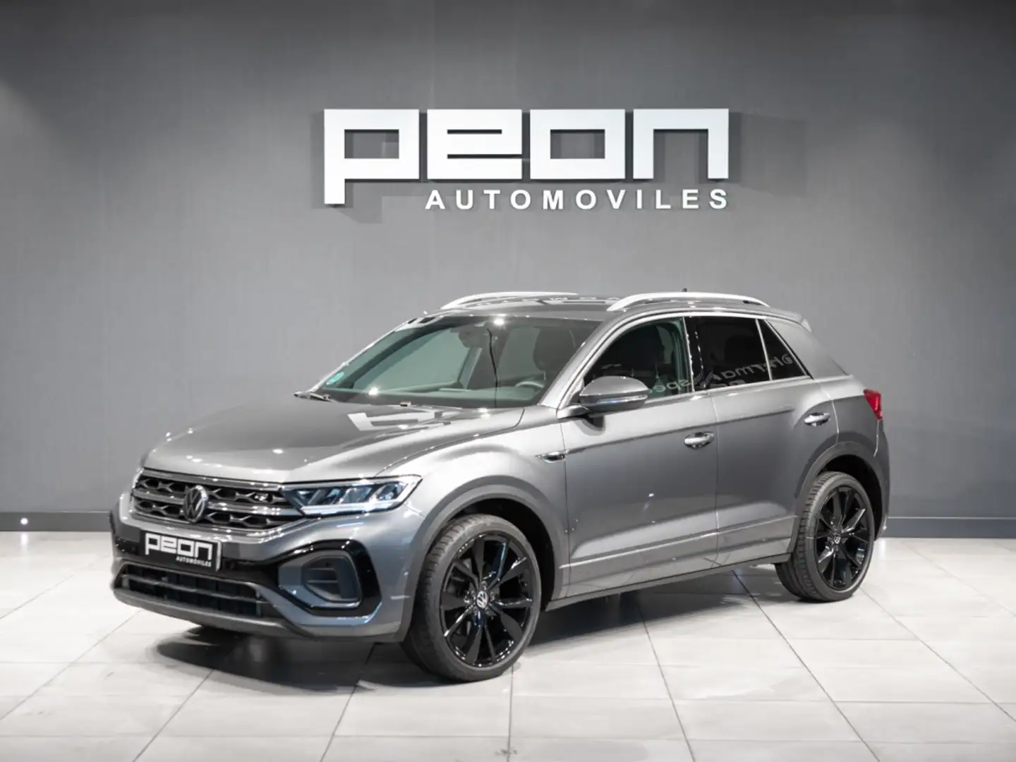 Volkswagen T-Roc 2.0TDI R-Line 110KW Gris - 1